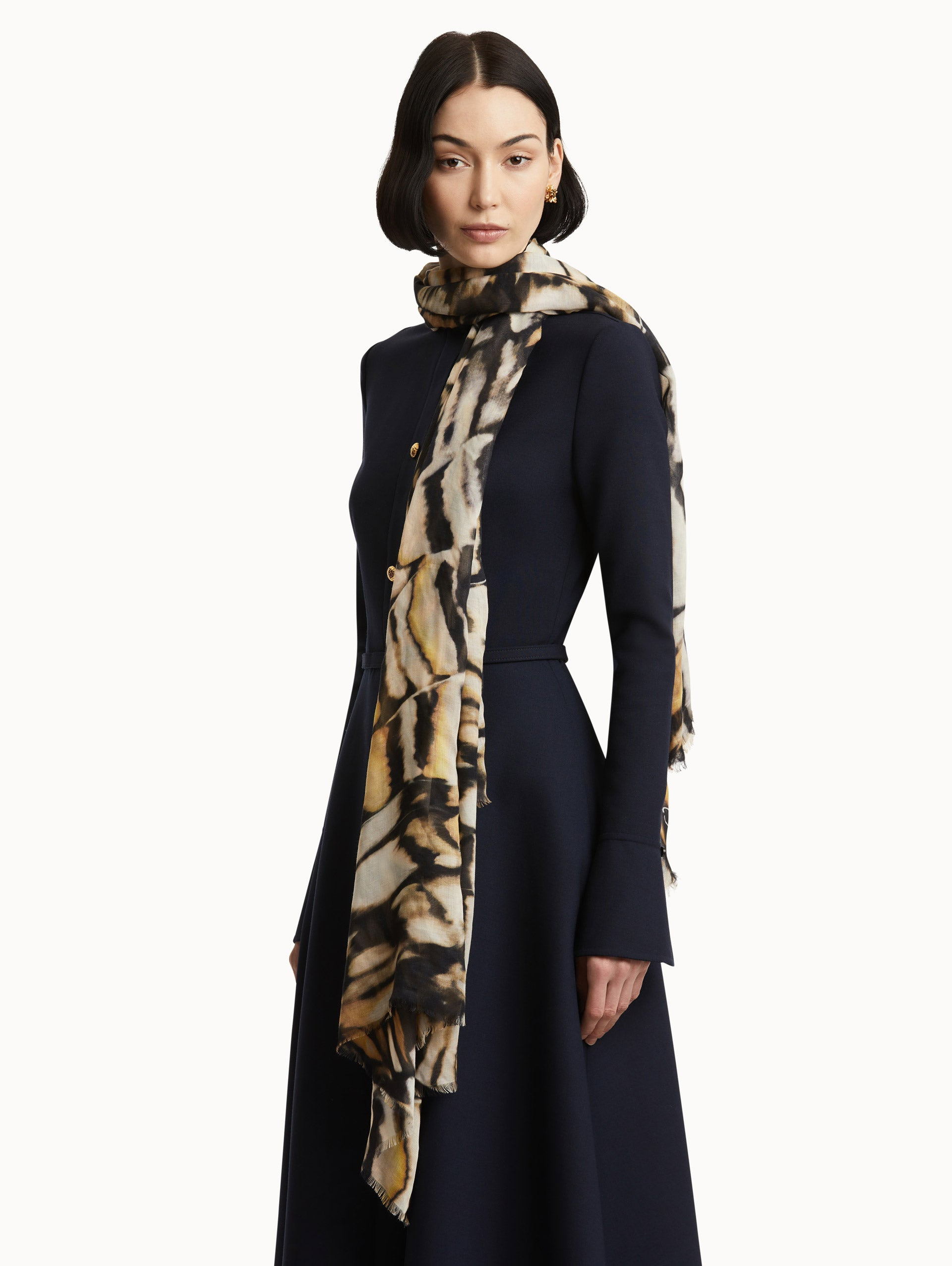 ABSTRACT BUTTERFLY MODAL CASHMERE SCARF - 2