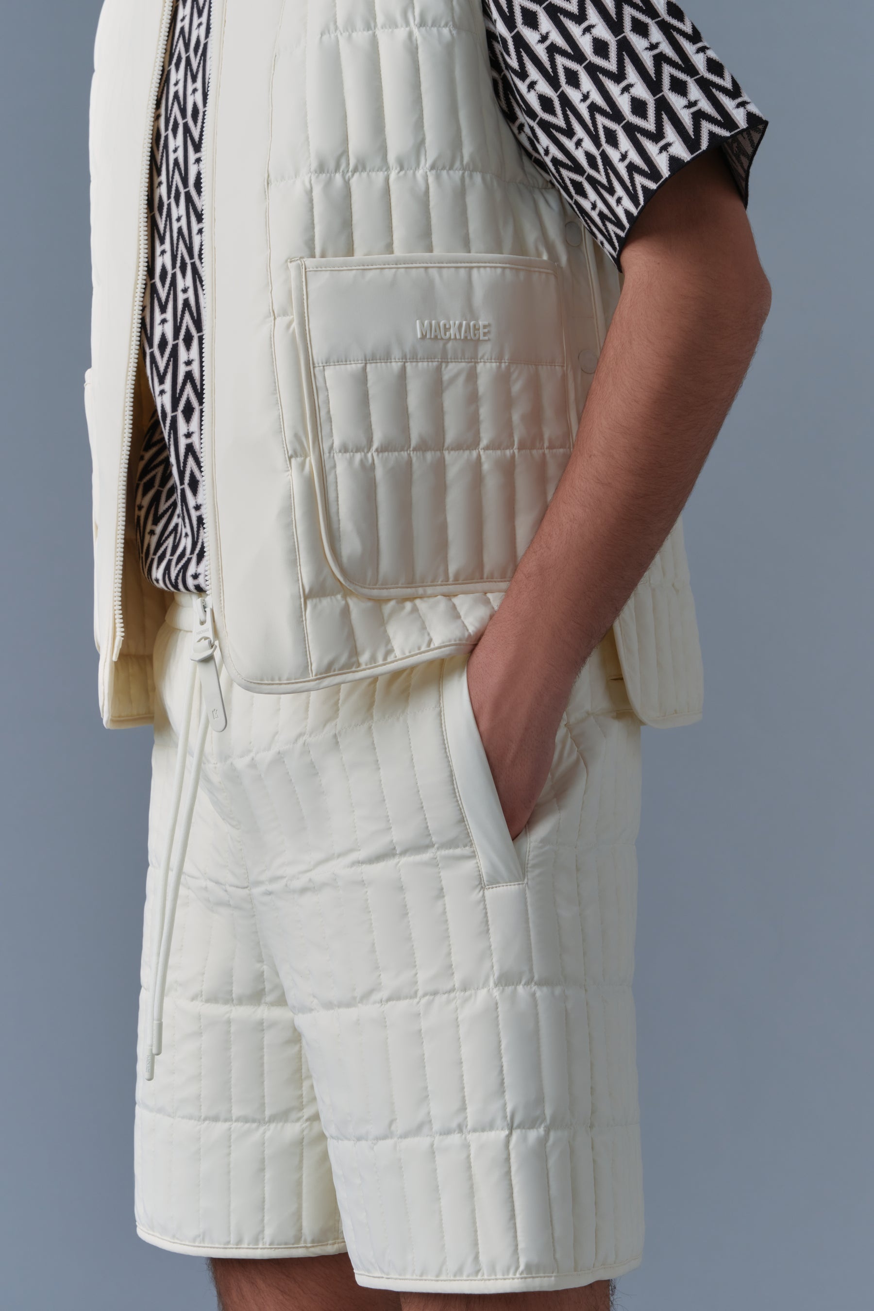 LEVI Light Down Vertical Quilted Vest - 6