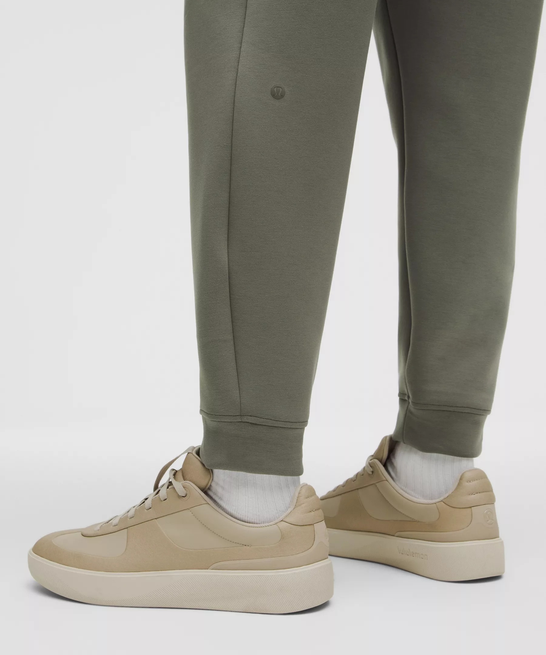 Smooth Spacer Jogger *Shorter - 7