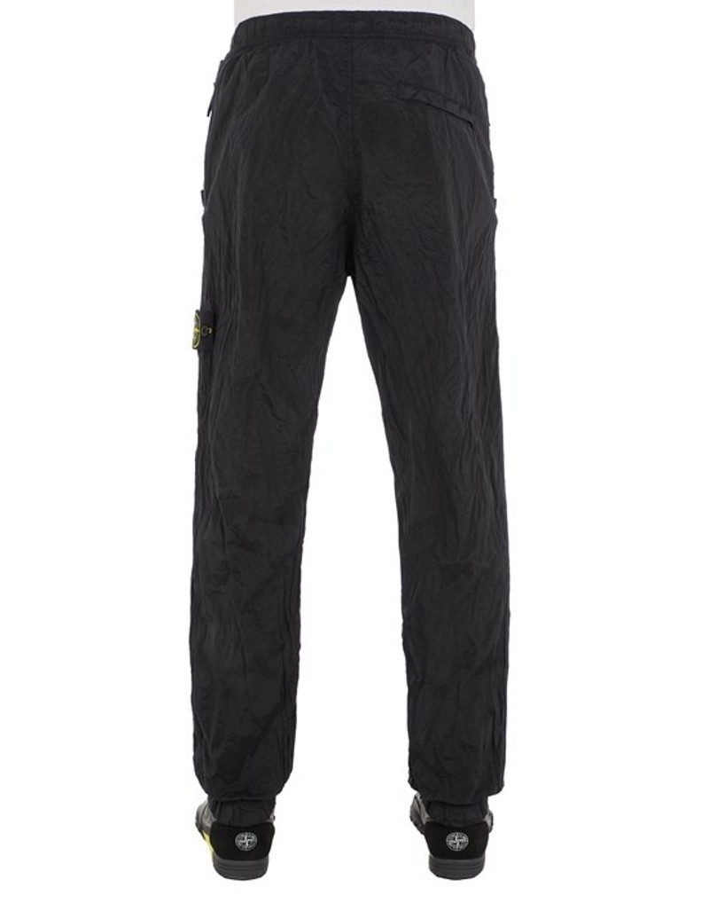 Stone Island 31019 NYLON METAL IN ECONYL® REGENERATED NYLON BLACK outlook
