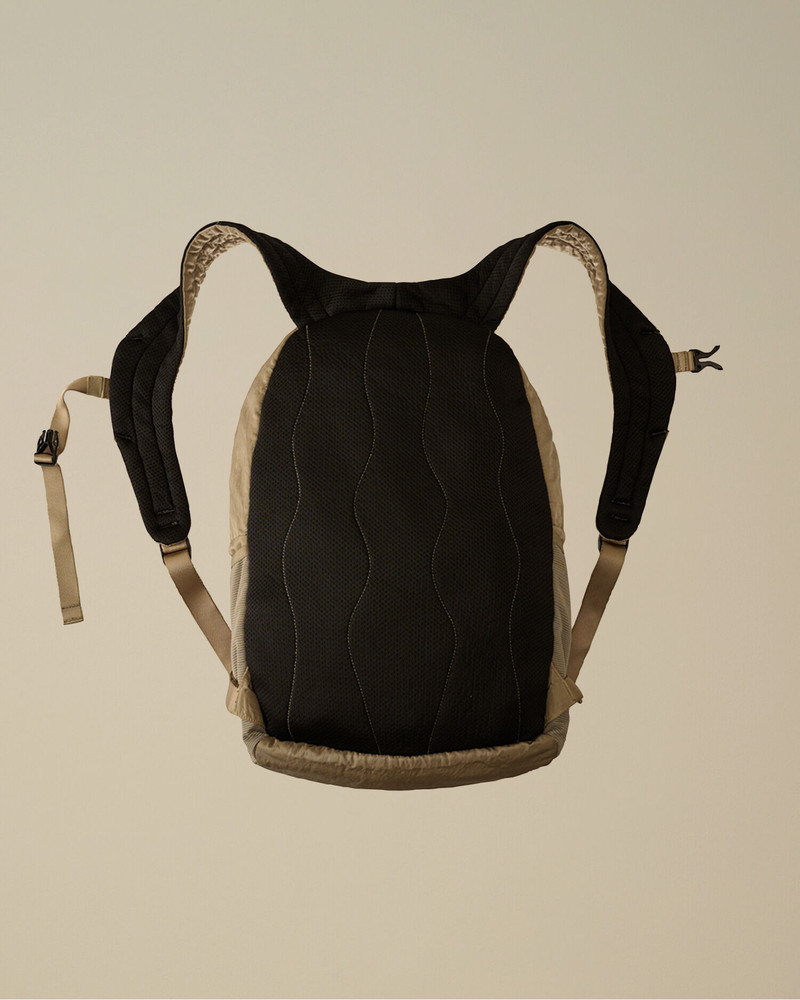 Nylon B Lens Backpack 6
