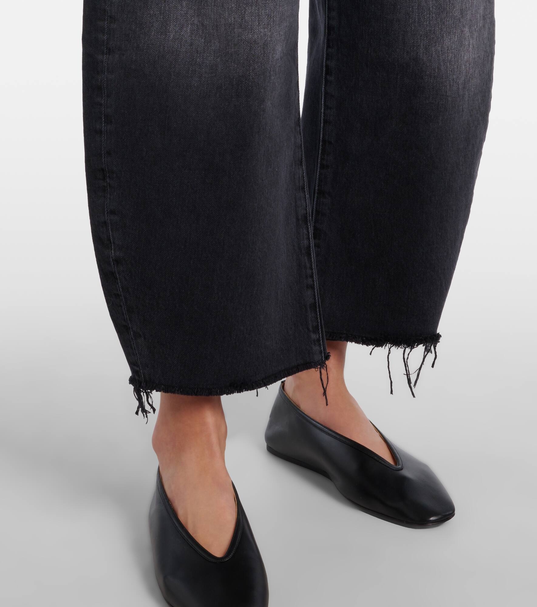 Bubble high-rise cropped barrel-leg jeans - 5