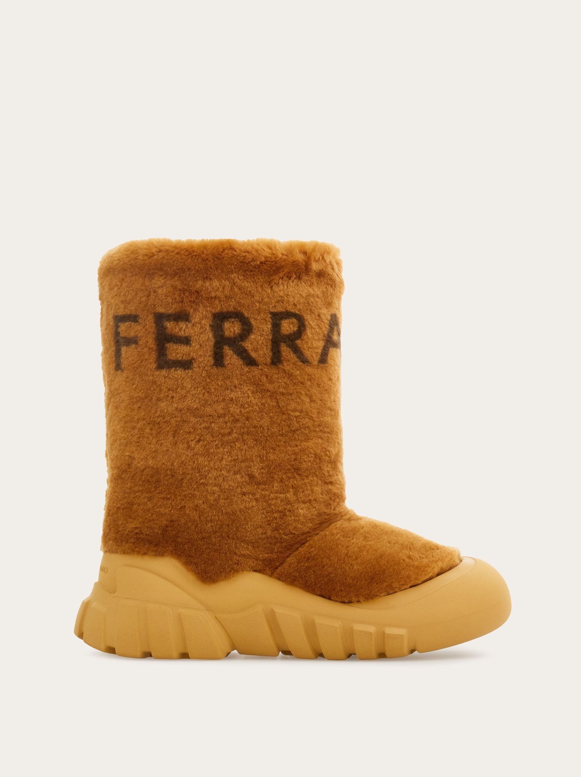 Shearling ski boot - 1