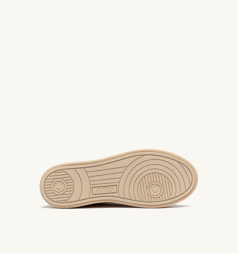 MEDALIST EASEKNIT LOW SNEAKERS IN KNIT CREME BRULEE 4