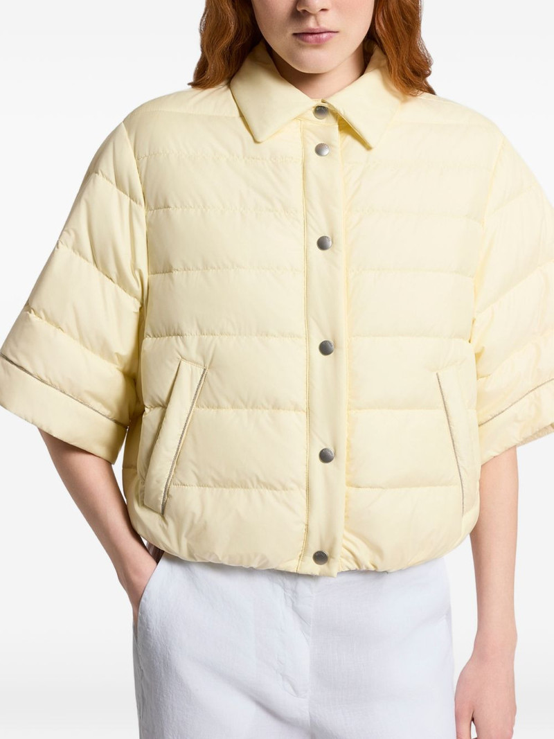 short-sleeve buttoned jacket 3