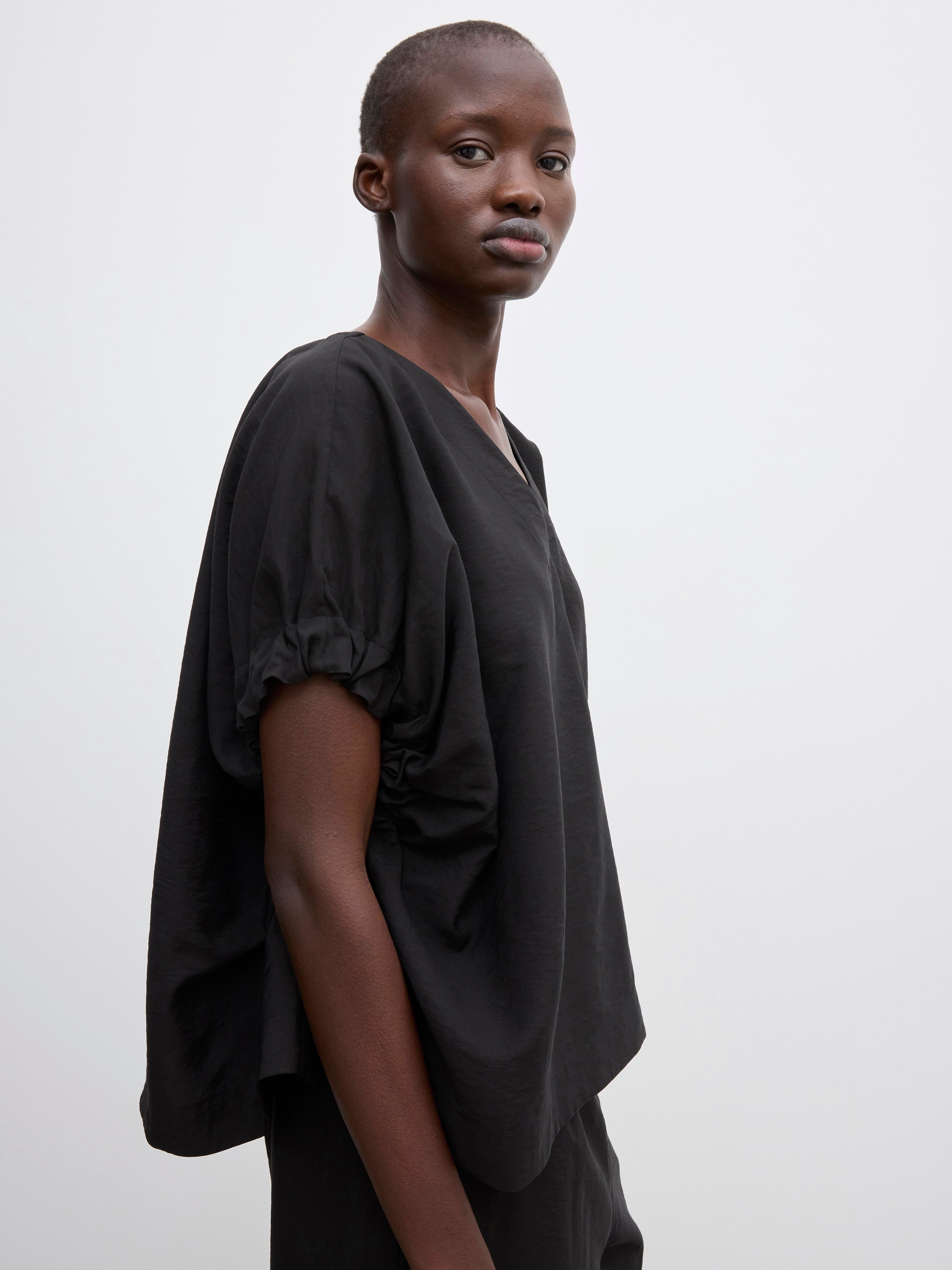 Rouched v-neck top - 2