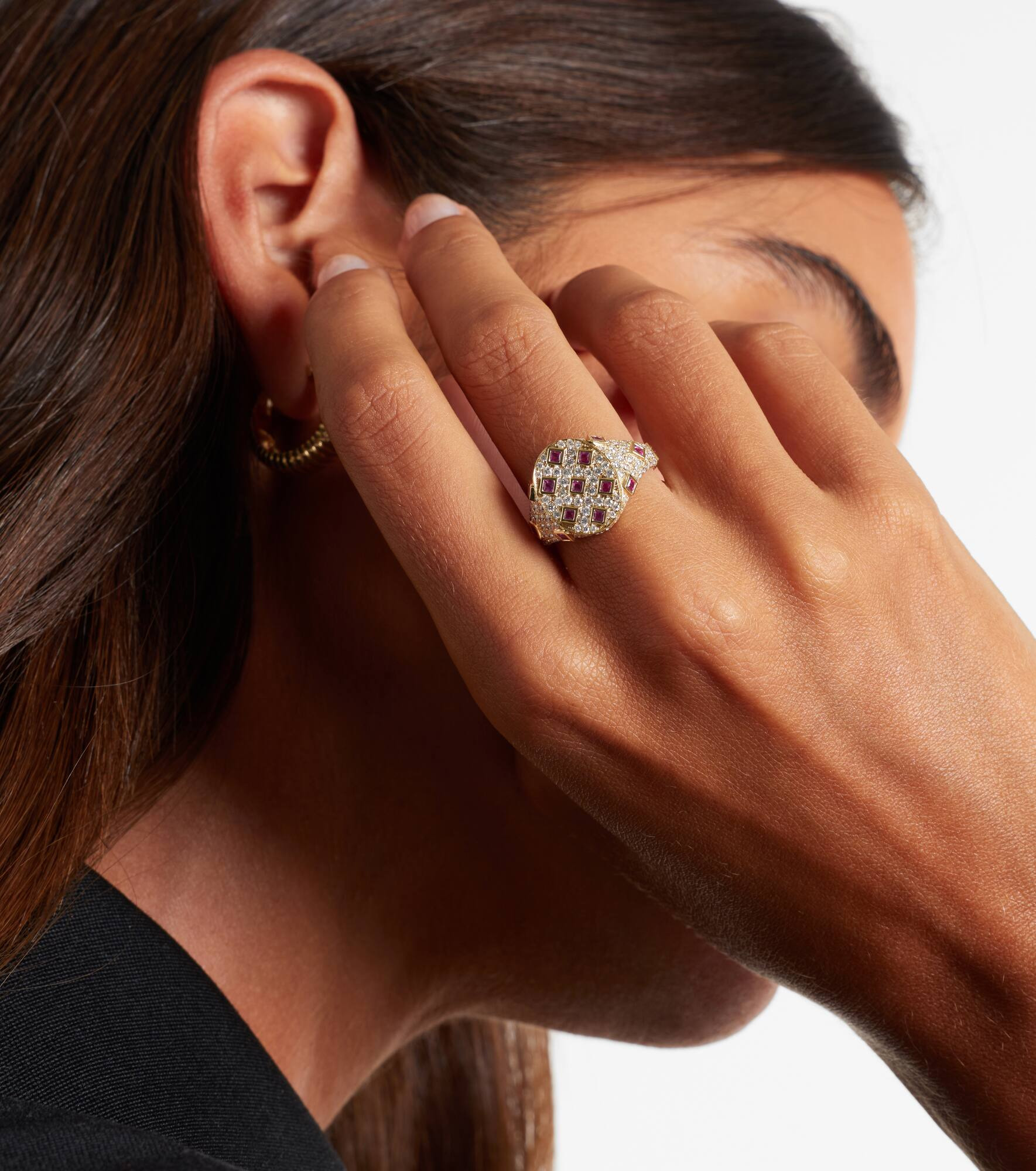 9kt gold ring with diamonds and sapphires - 3