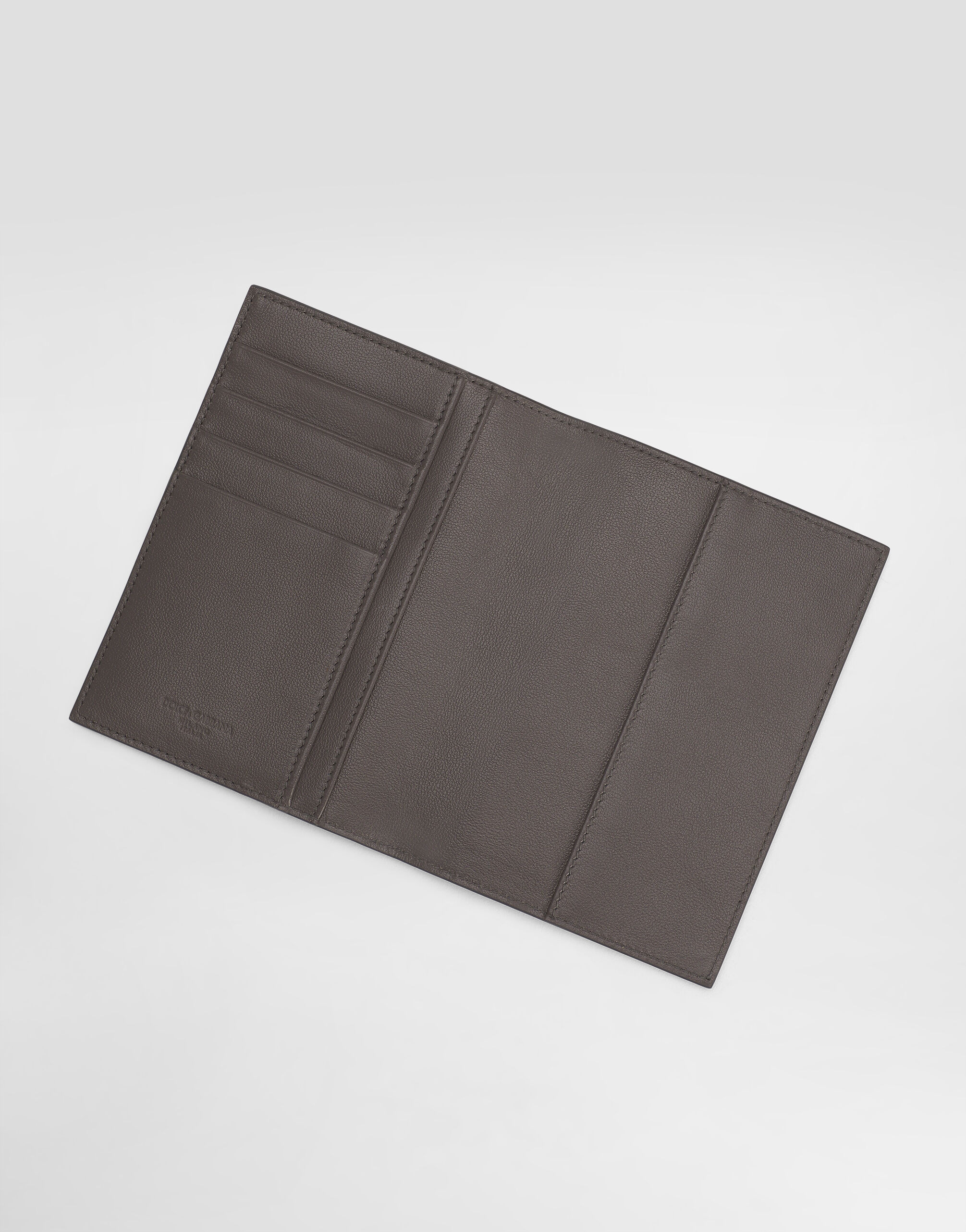 Calfskin passport holder - 4
