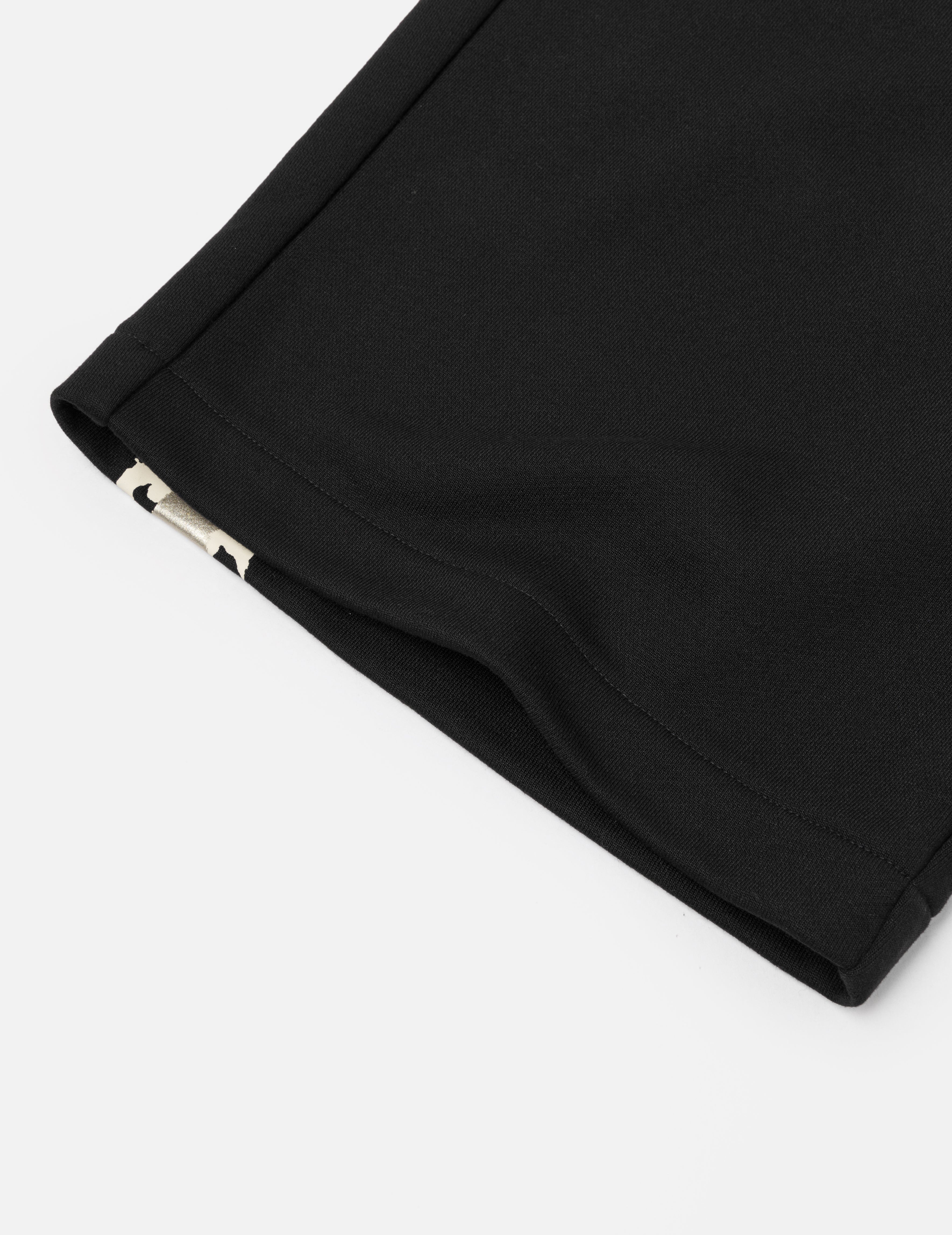 Artistic Brush Daicock Print Regular Fit Sweatshorts - 9