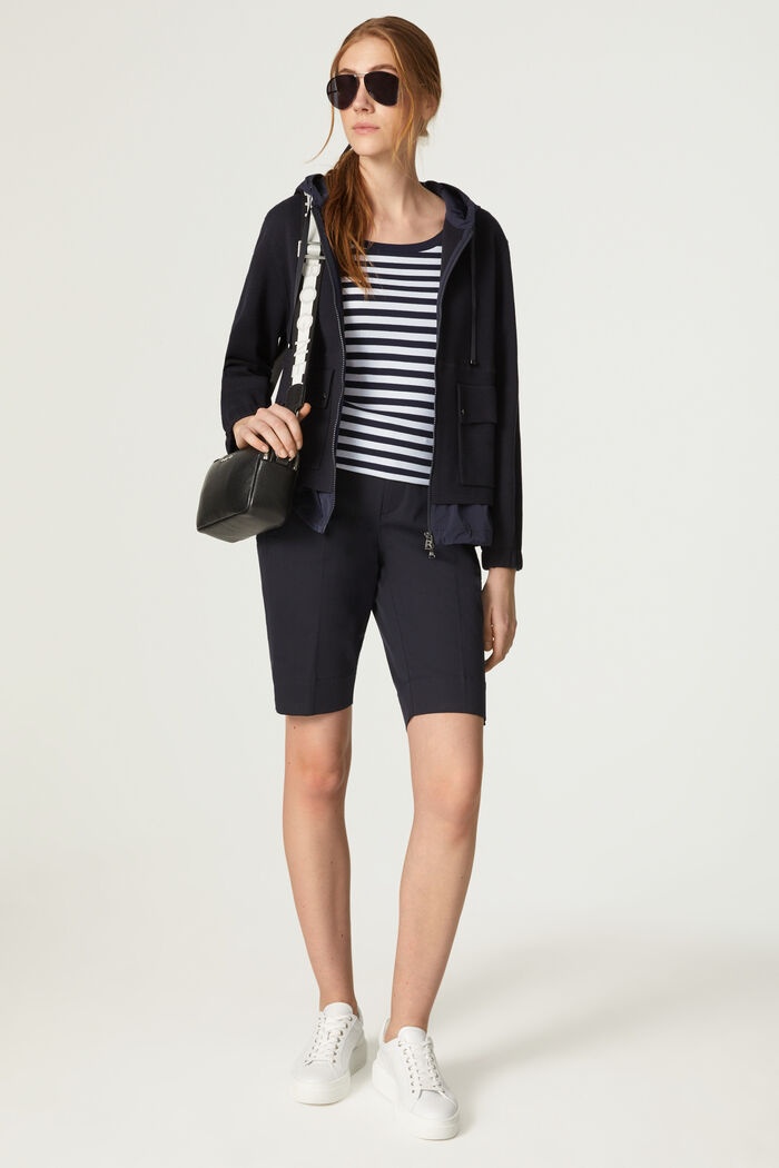 Andermatt Avy Crossbody bag in Black - 7