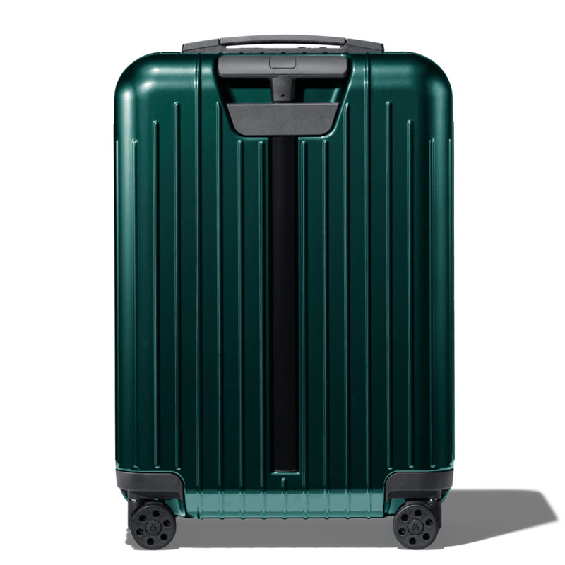 Essential Lite Cabin 4