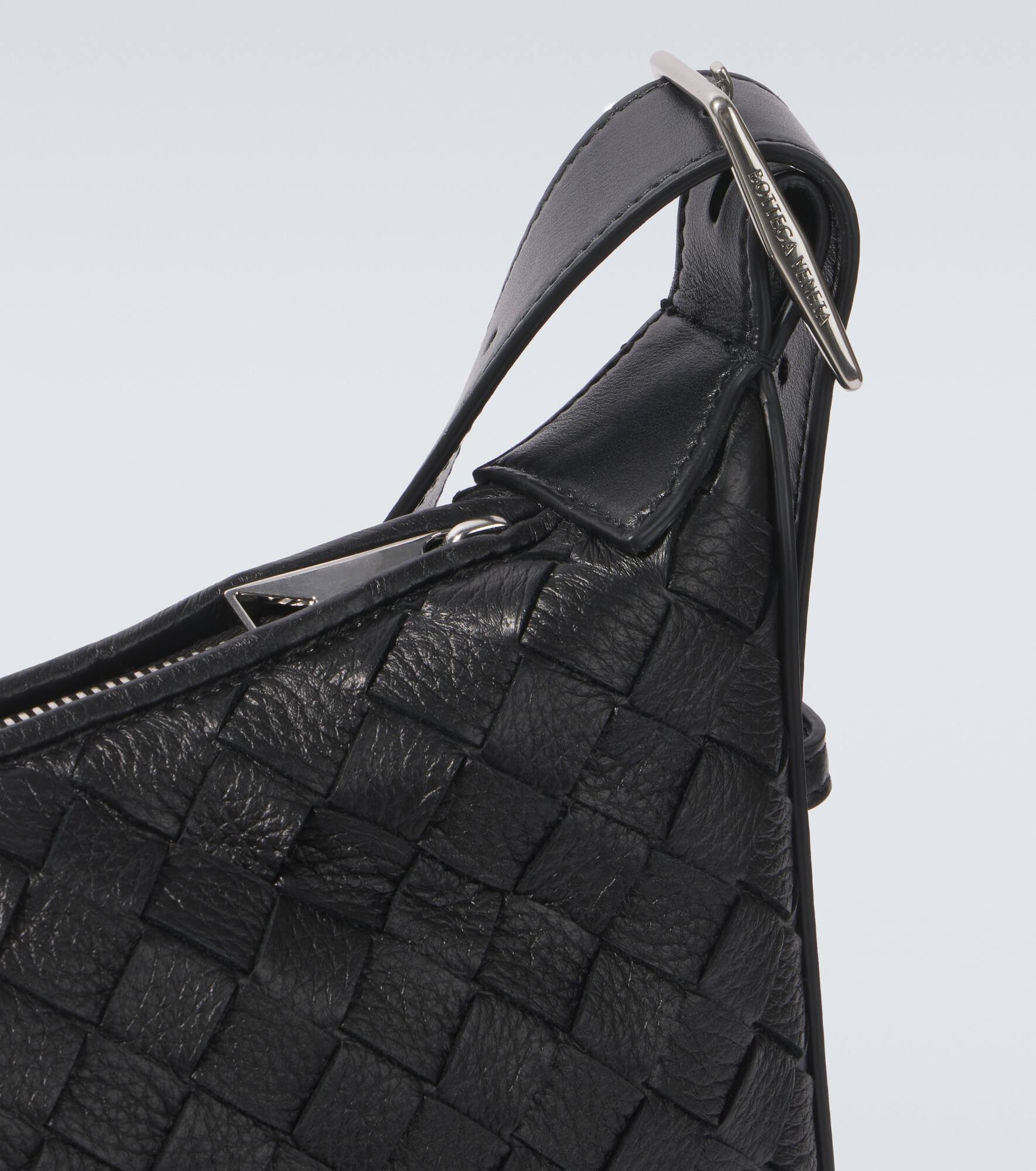 Traveler Small Intreccio leather shoulder bag - 6