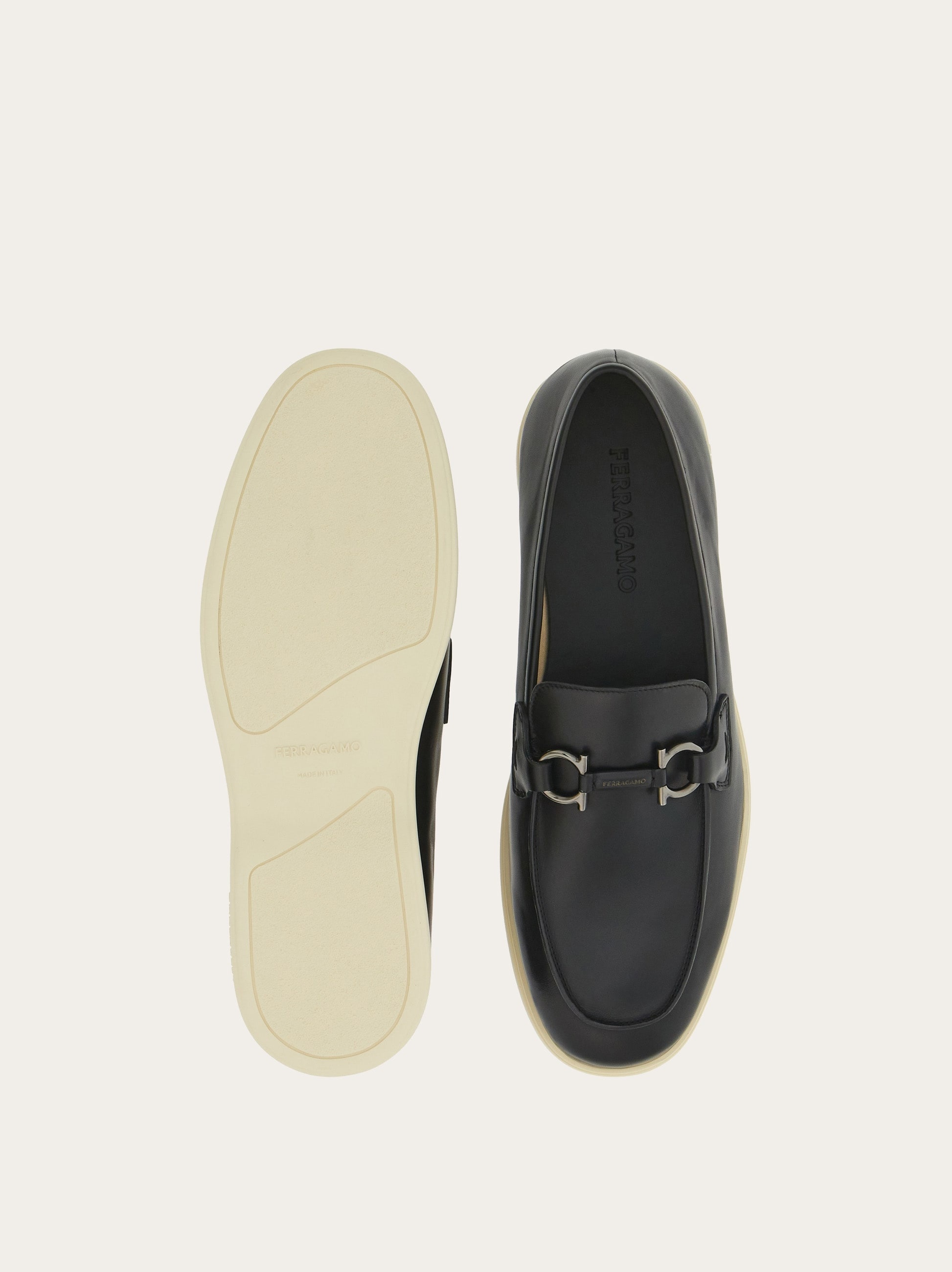 Casual loafer with Gancini ornament - 6