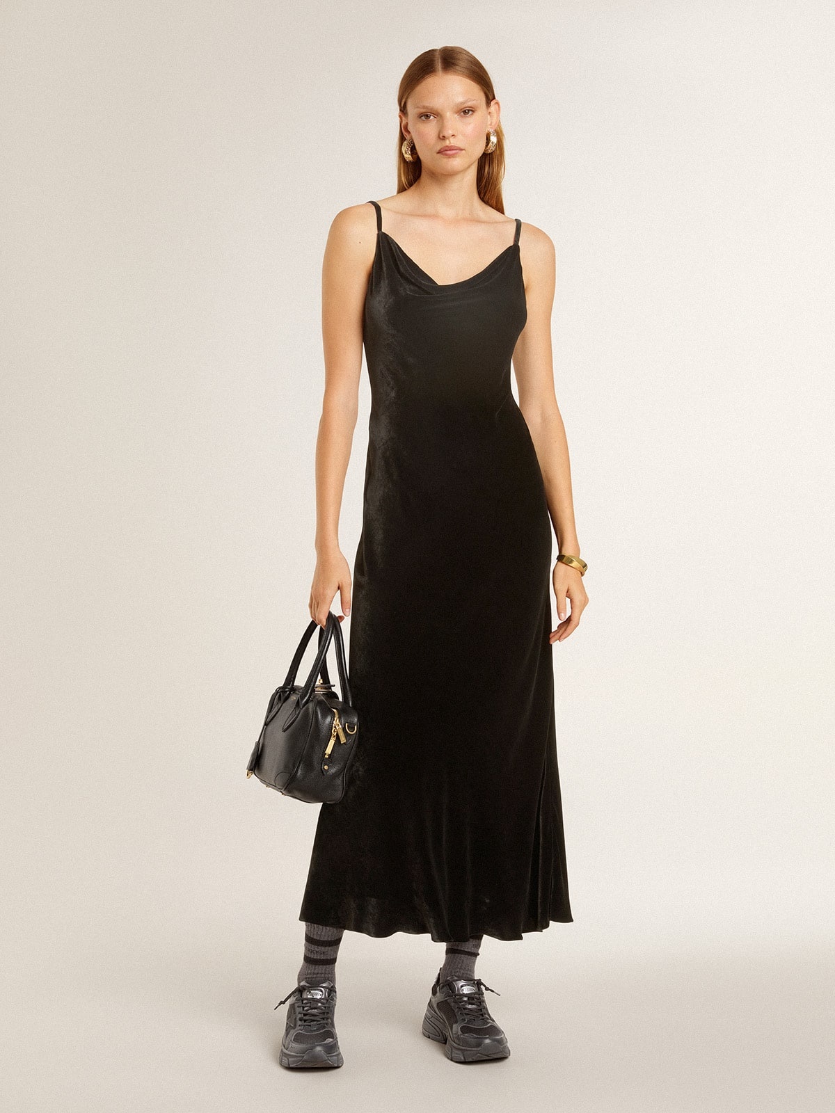 Women's black velvet-effect slip dress - 3