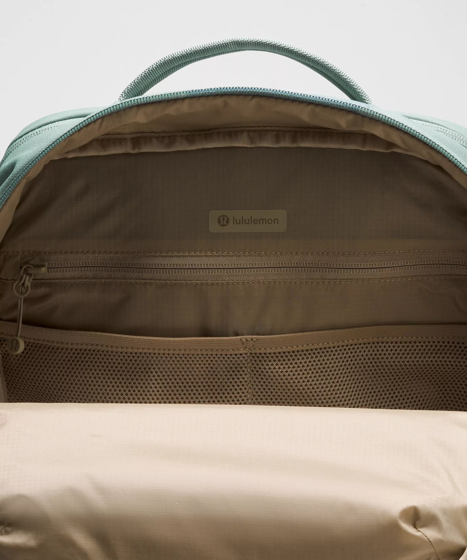 Double-Zip Backpack 22L - 5