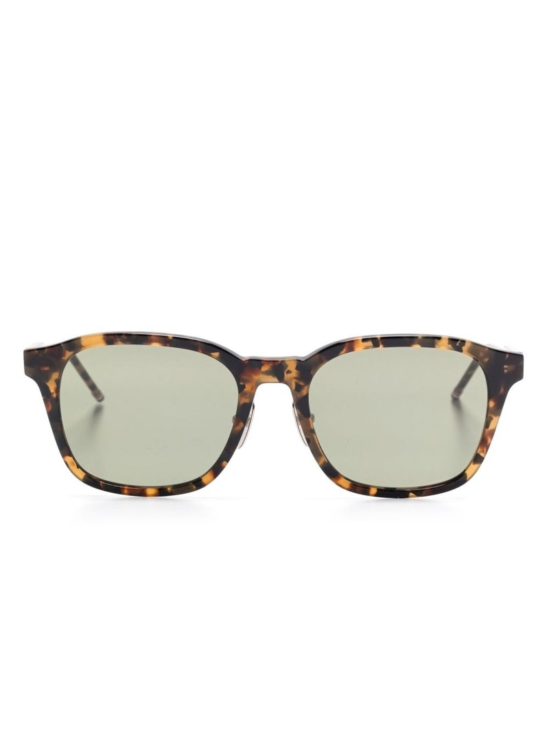 tortoiseshell-effect sunglasses 1