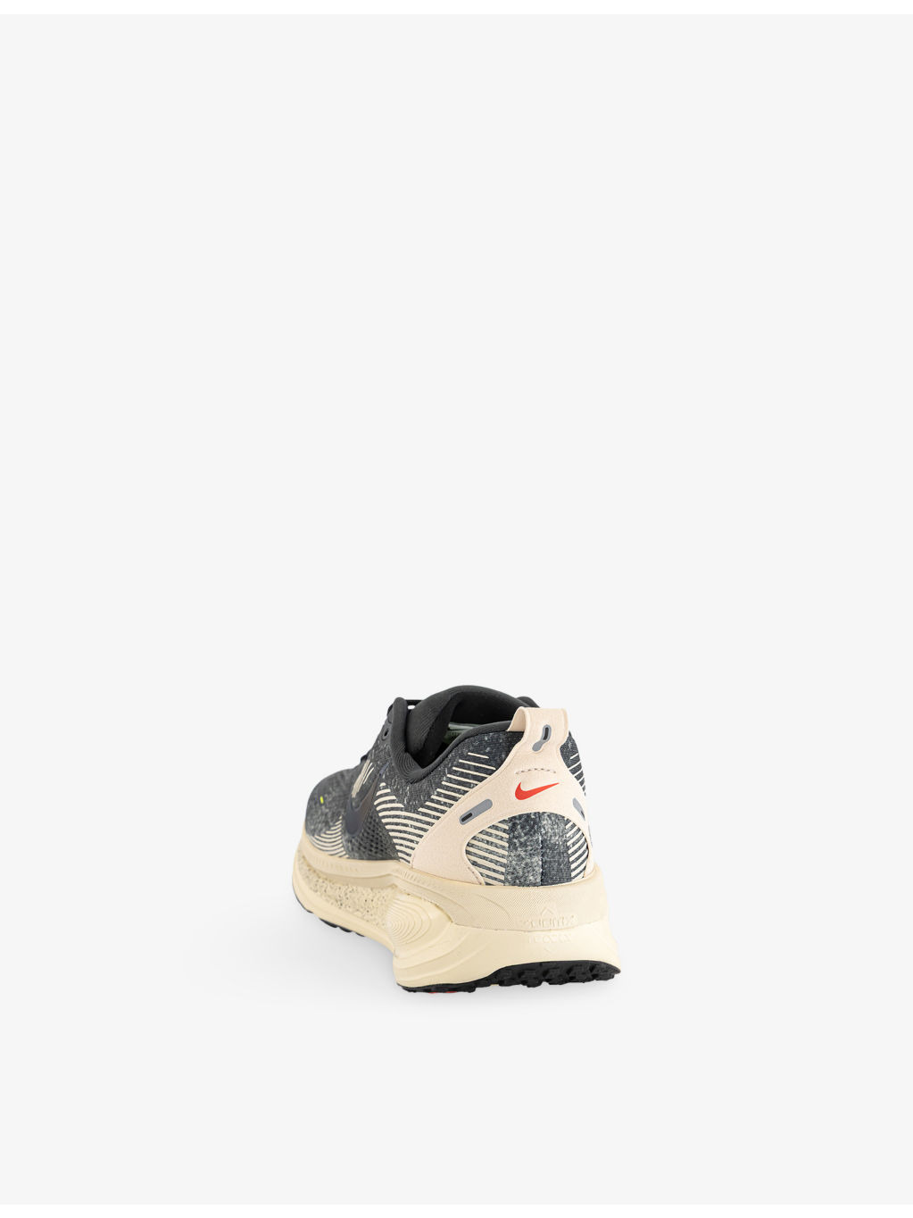 Vomero 18 Mesh Trainers - 4