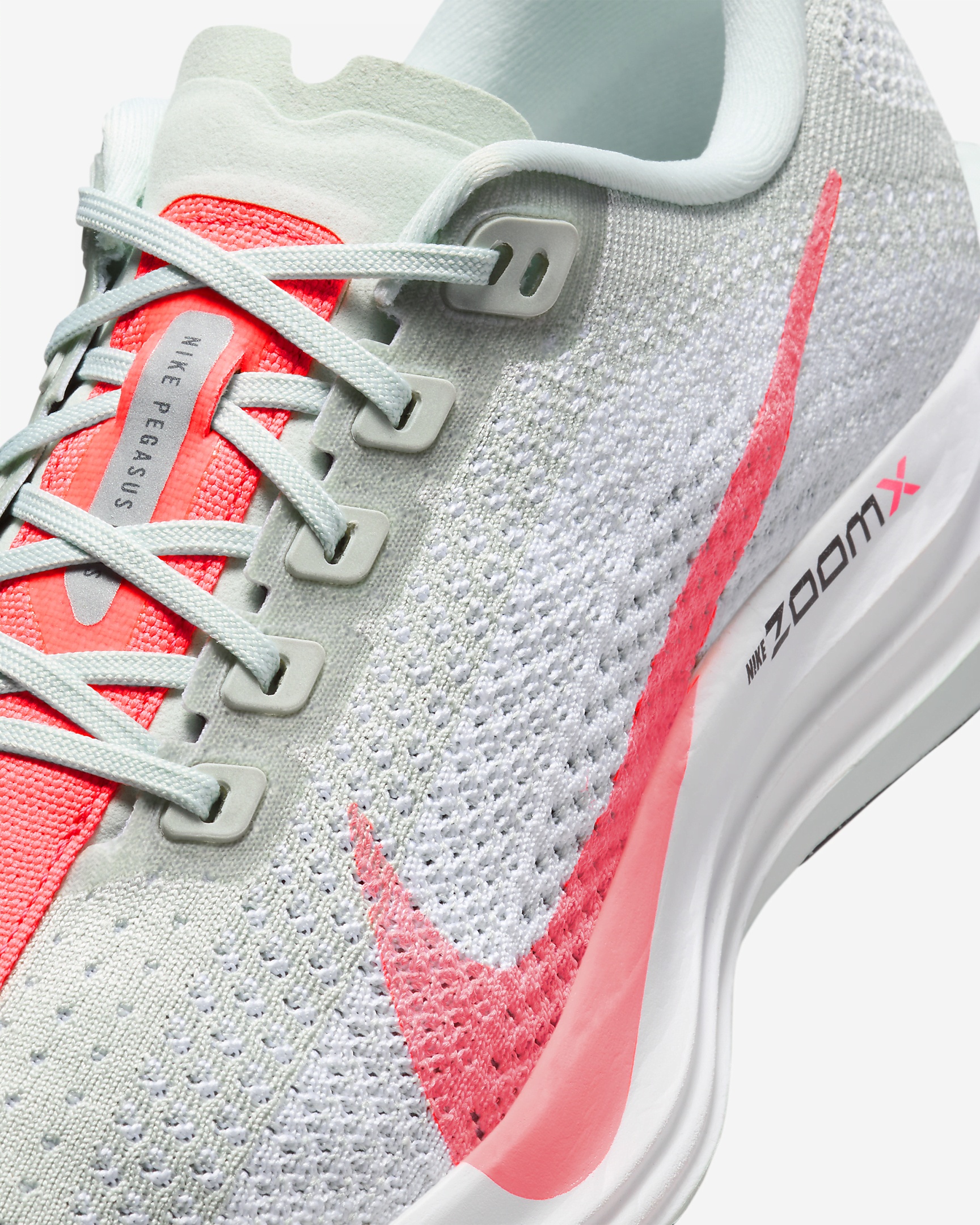 Nike Pegasus Plus Women's Road Running Shoes - 7