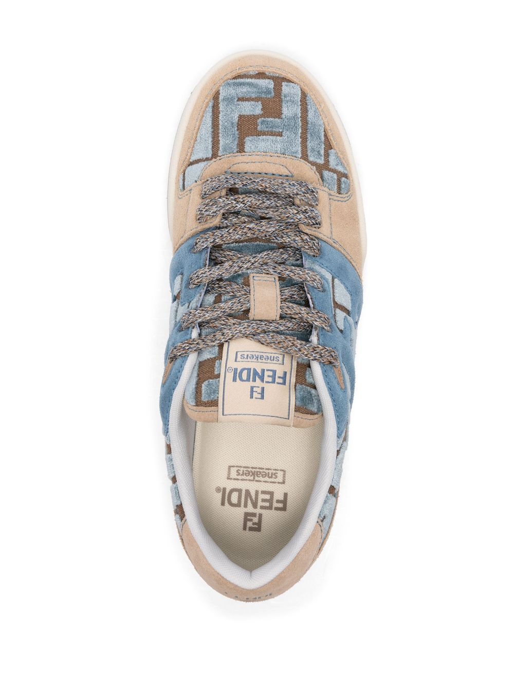 Match sneakers - 4