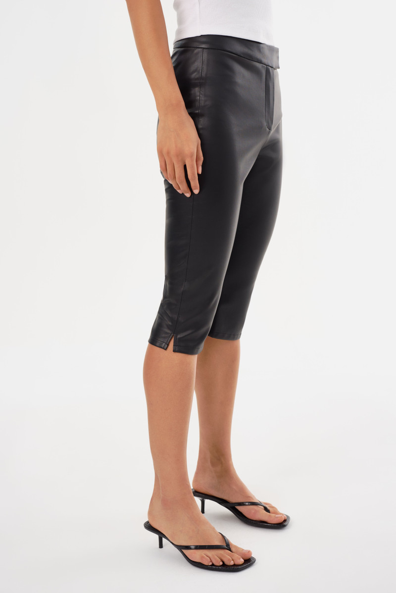 FAYA | Faux Leather Capri Pants 3
