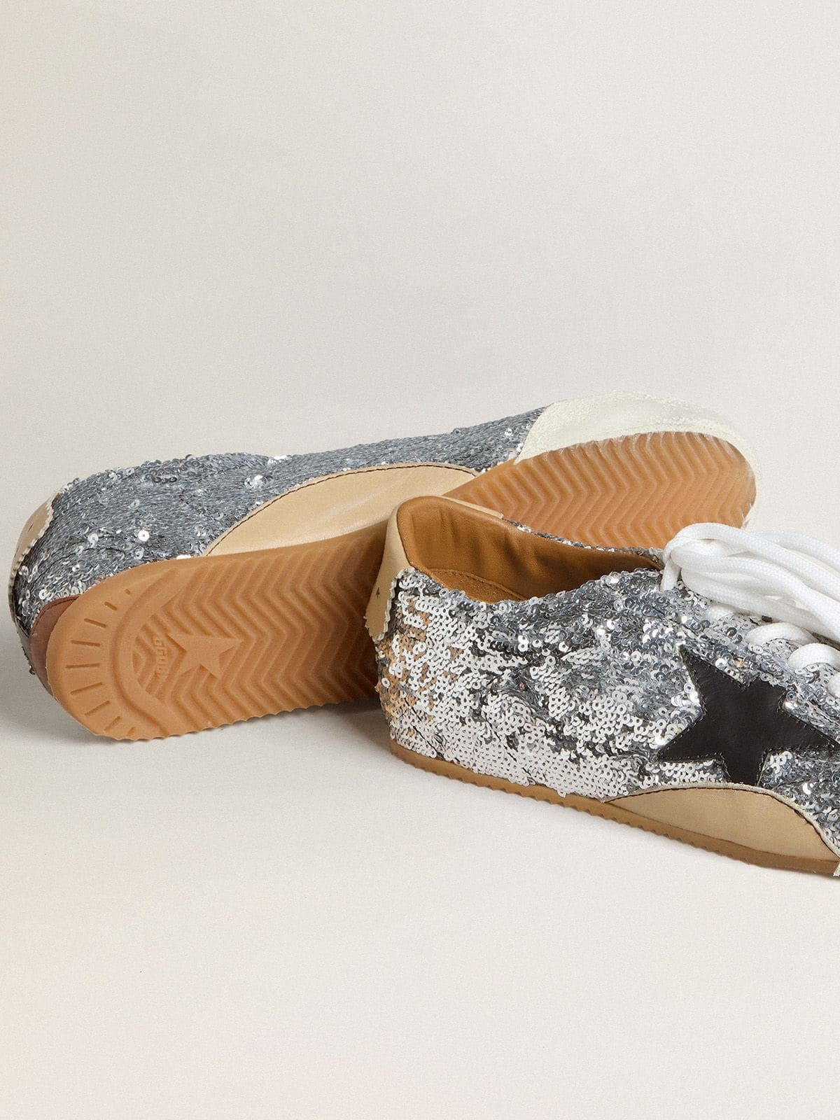 Women's True-Star in silver sequins with black star and beige leather heel tab - 5