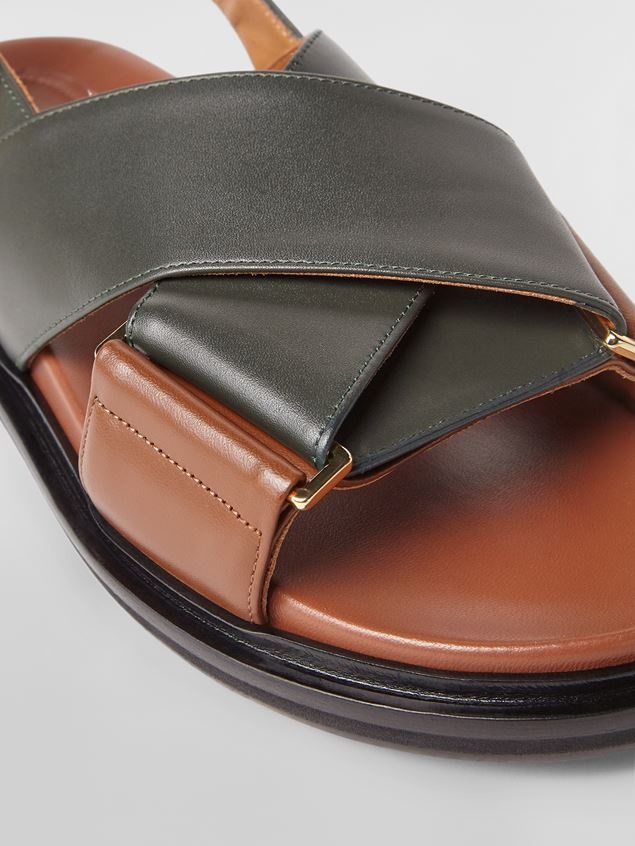 CRISS-CROSS FUSSBETT IN BLUE AND BROWN CALFSKIN - 5