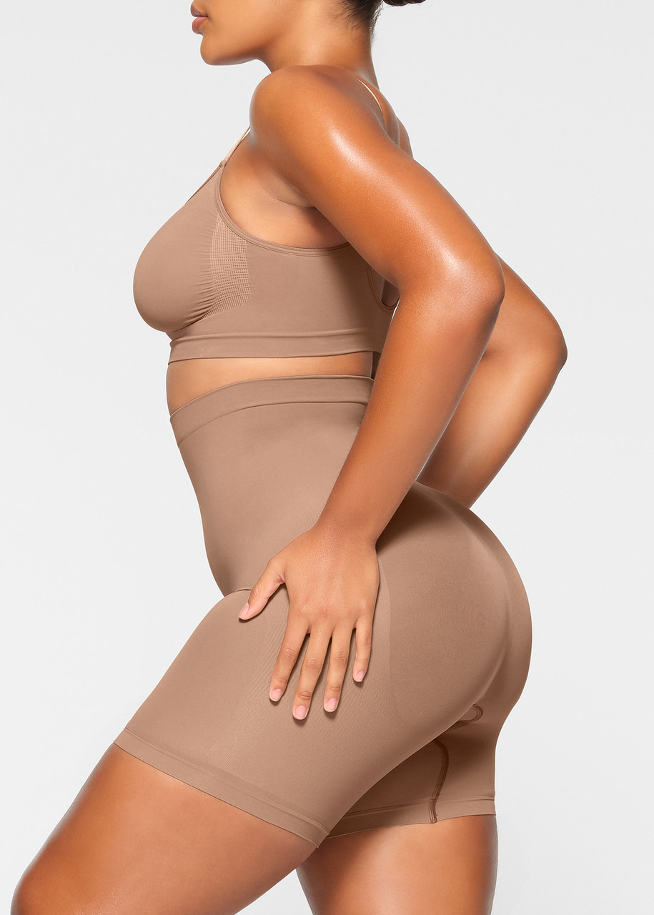 Skims Seamless Sculpt Mid-thigh Shorts - 4