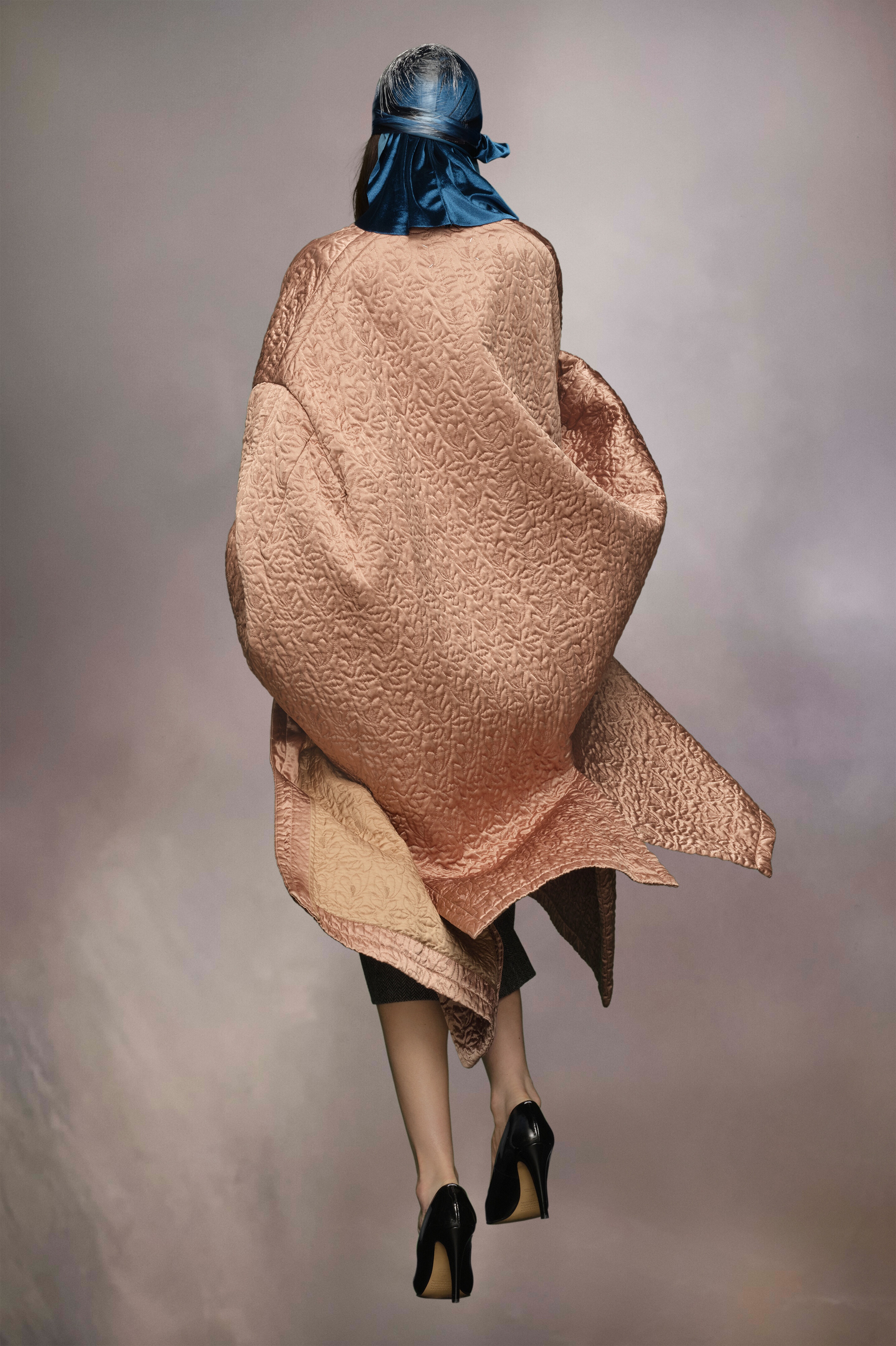 Quilted satin coat - 4