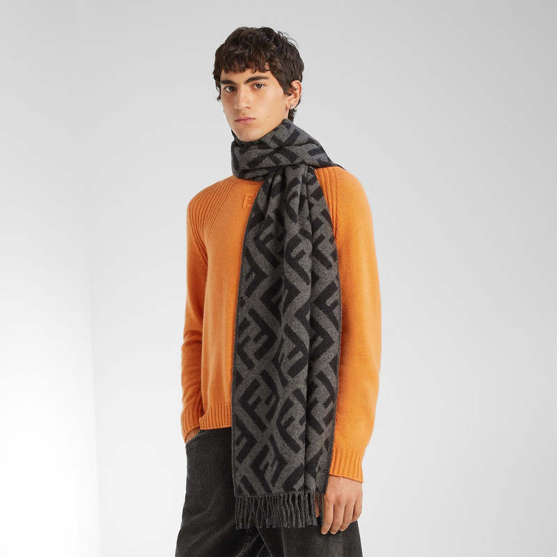Scarf 4
