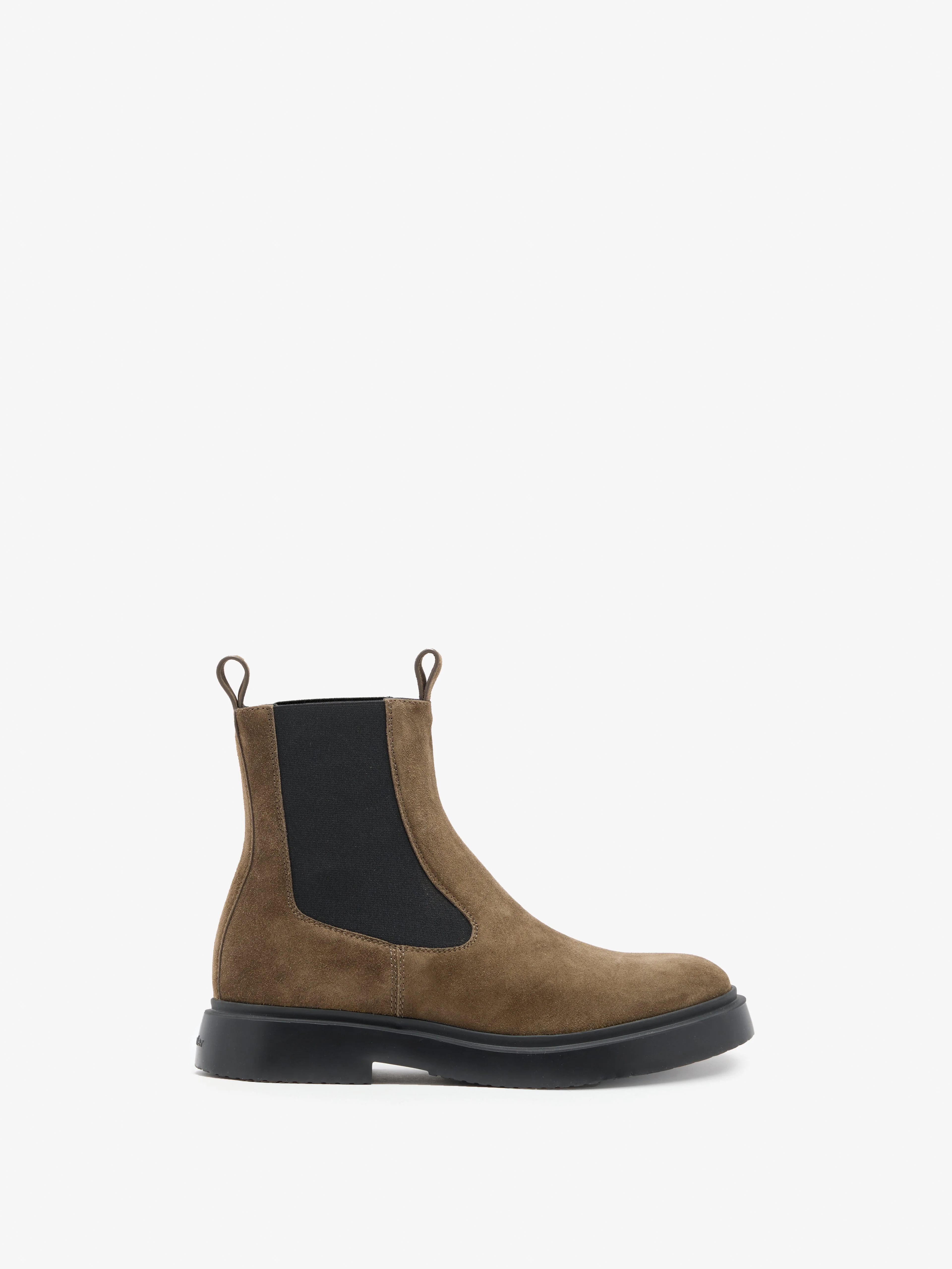 Bank Chelsea Boots in Calf Suede - 1