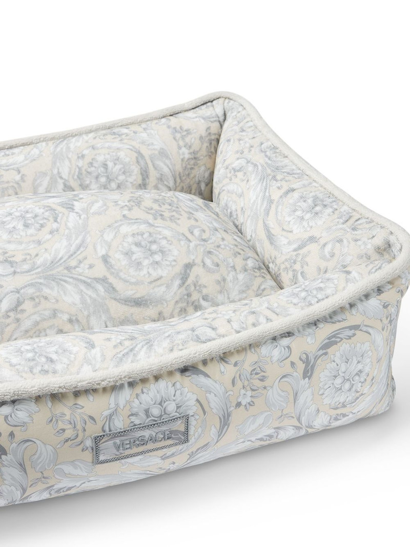 VERSACE logo-patch pet bed outlook