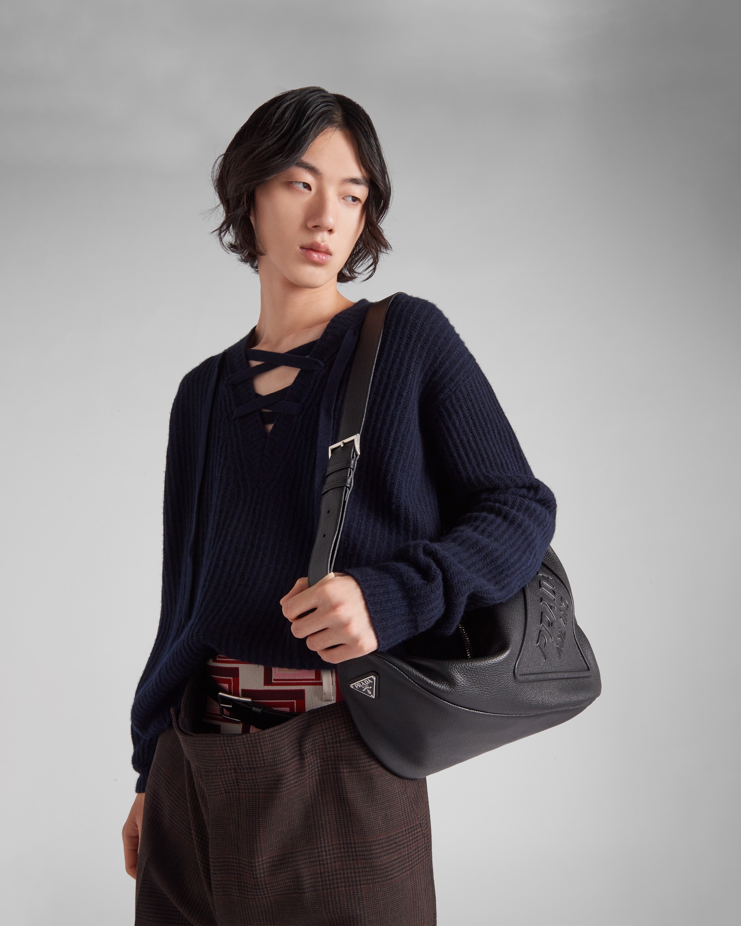 Large leather Prada Triangle bag - 7