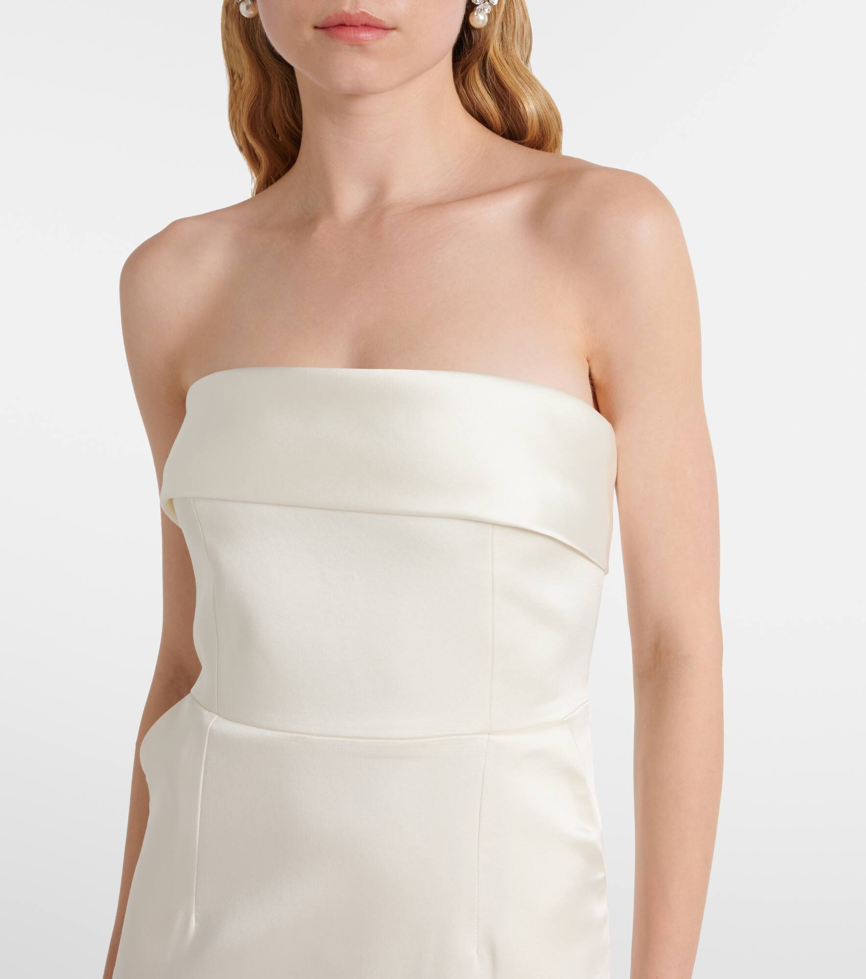 Bridal Rhea satin strapless gown - 4
