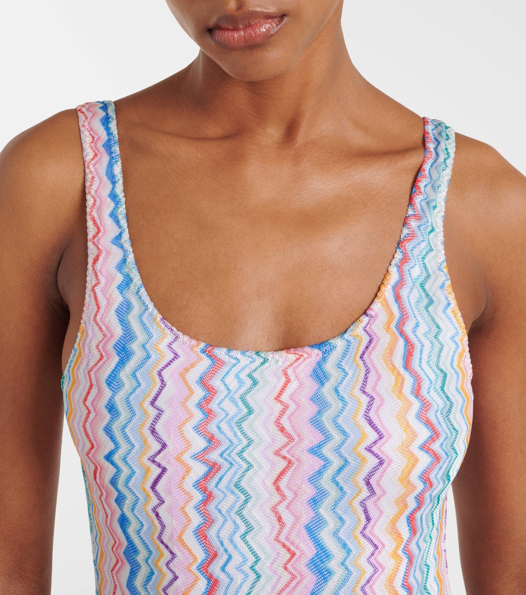Zigzag swimsuit - 4