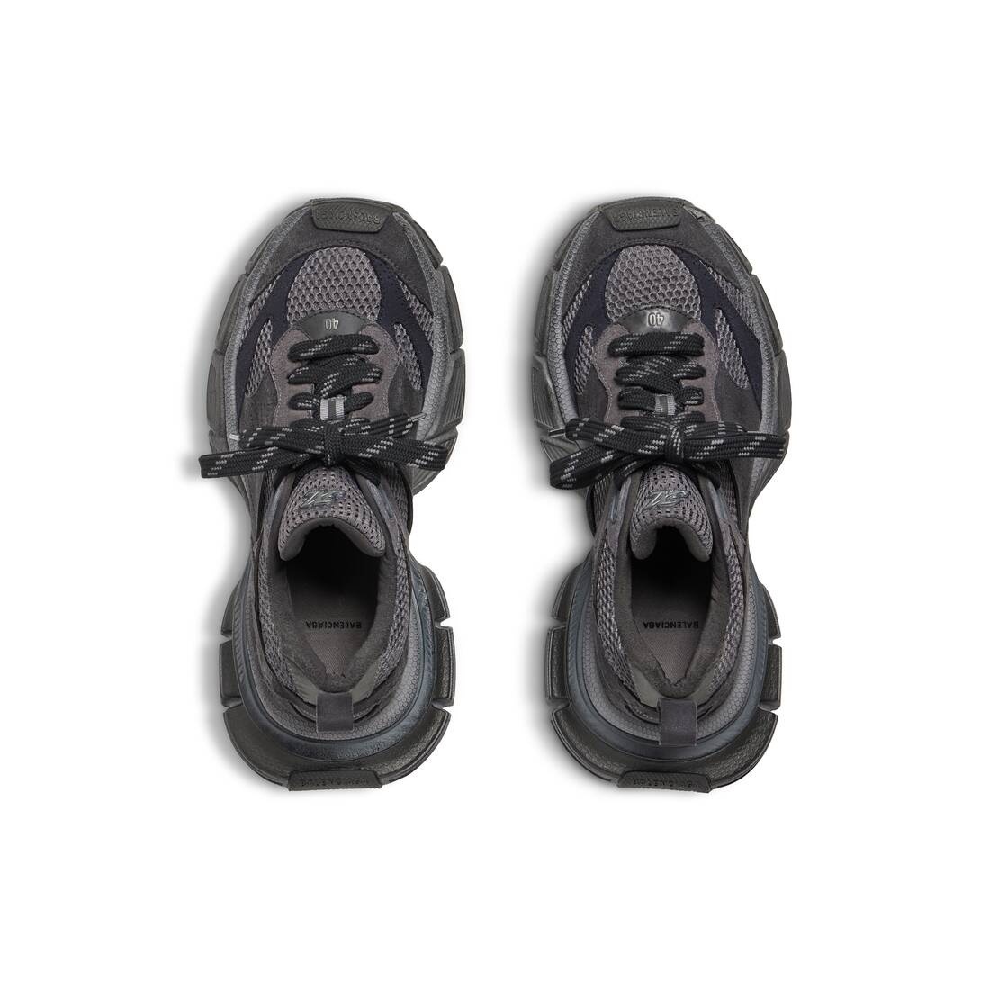 Women's 3xl Sneaker  in Dark Grey - 5