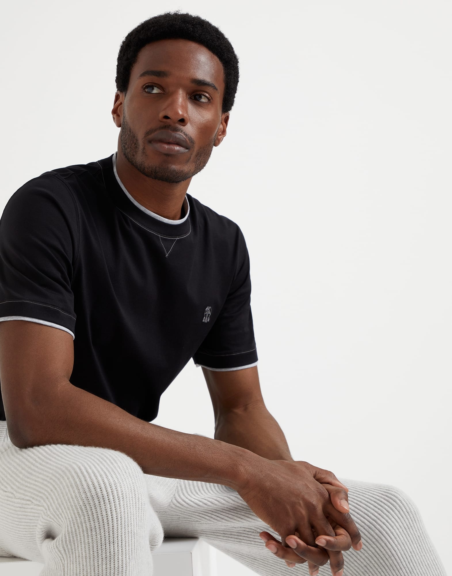 【関税&送料込】Brunello Cucinelli Black Crew-Neck T-Shirt W Brunello Cucinelli Cotton jersey crew neck T-shirt with logo
