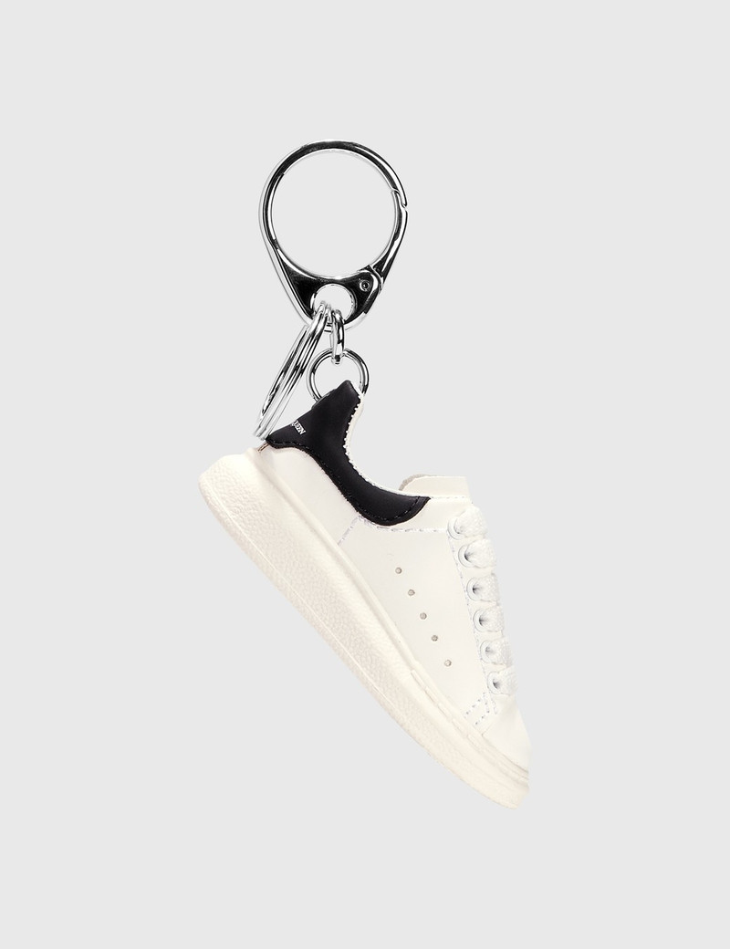 OVERSIZE SNEAKER KEYRING - 1