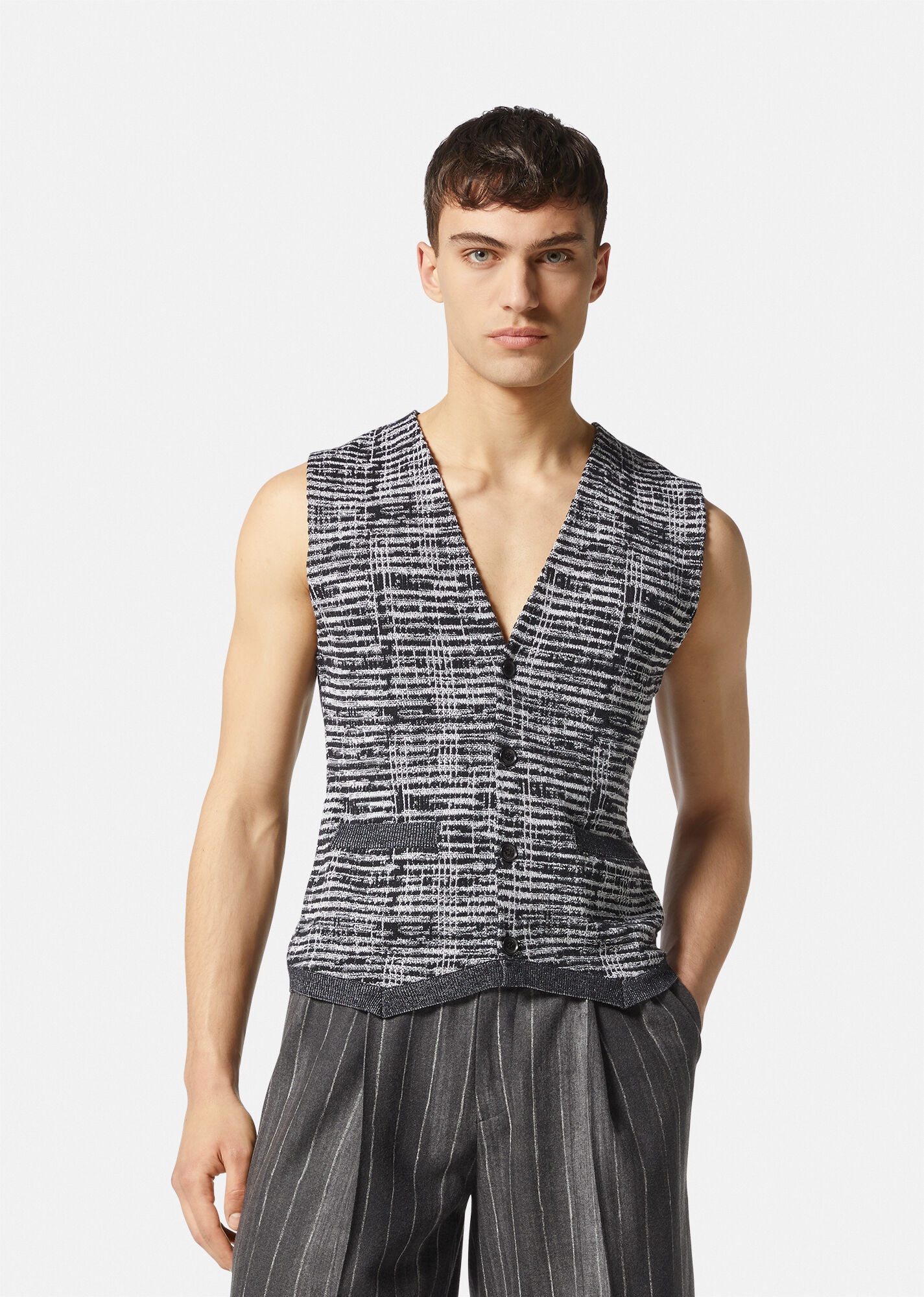 Metropolitano Check Sweater Vest - 3