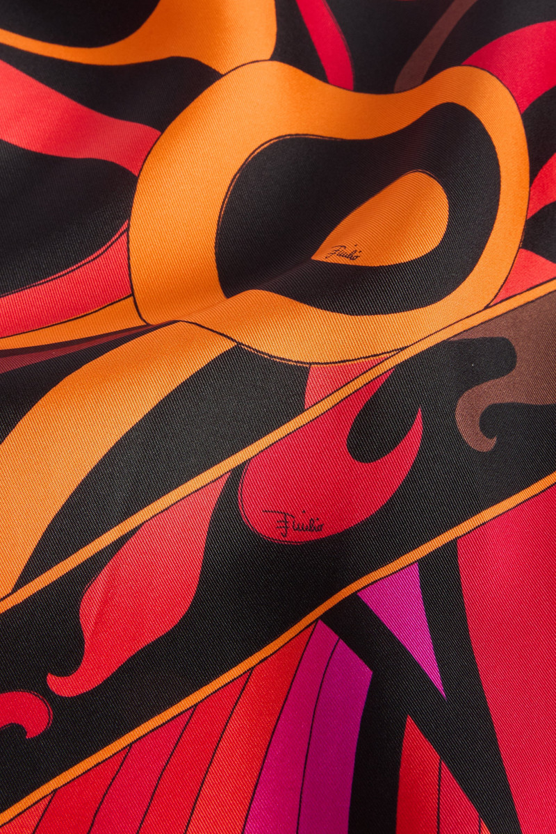 IRIDE AND MARMO PRINT SILK CARRÈ 4