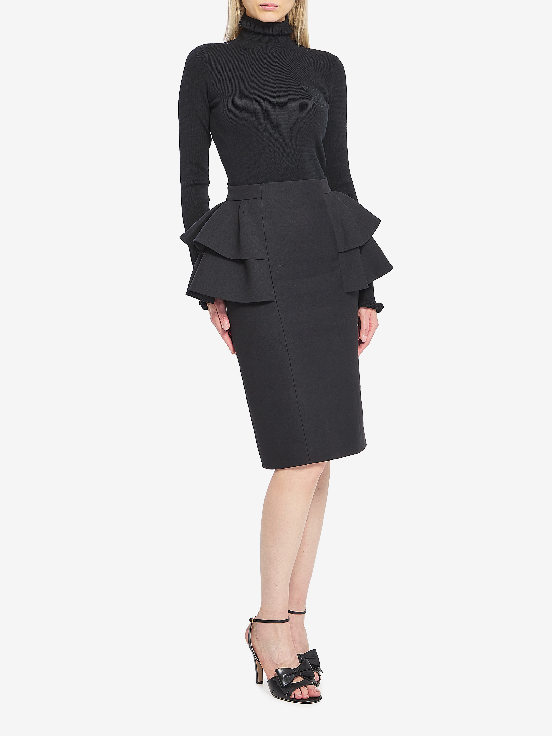 Turtleneck with ruffles - 2