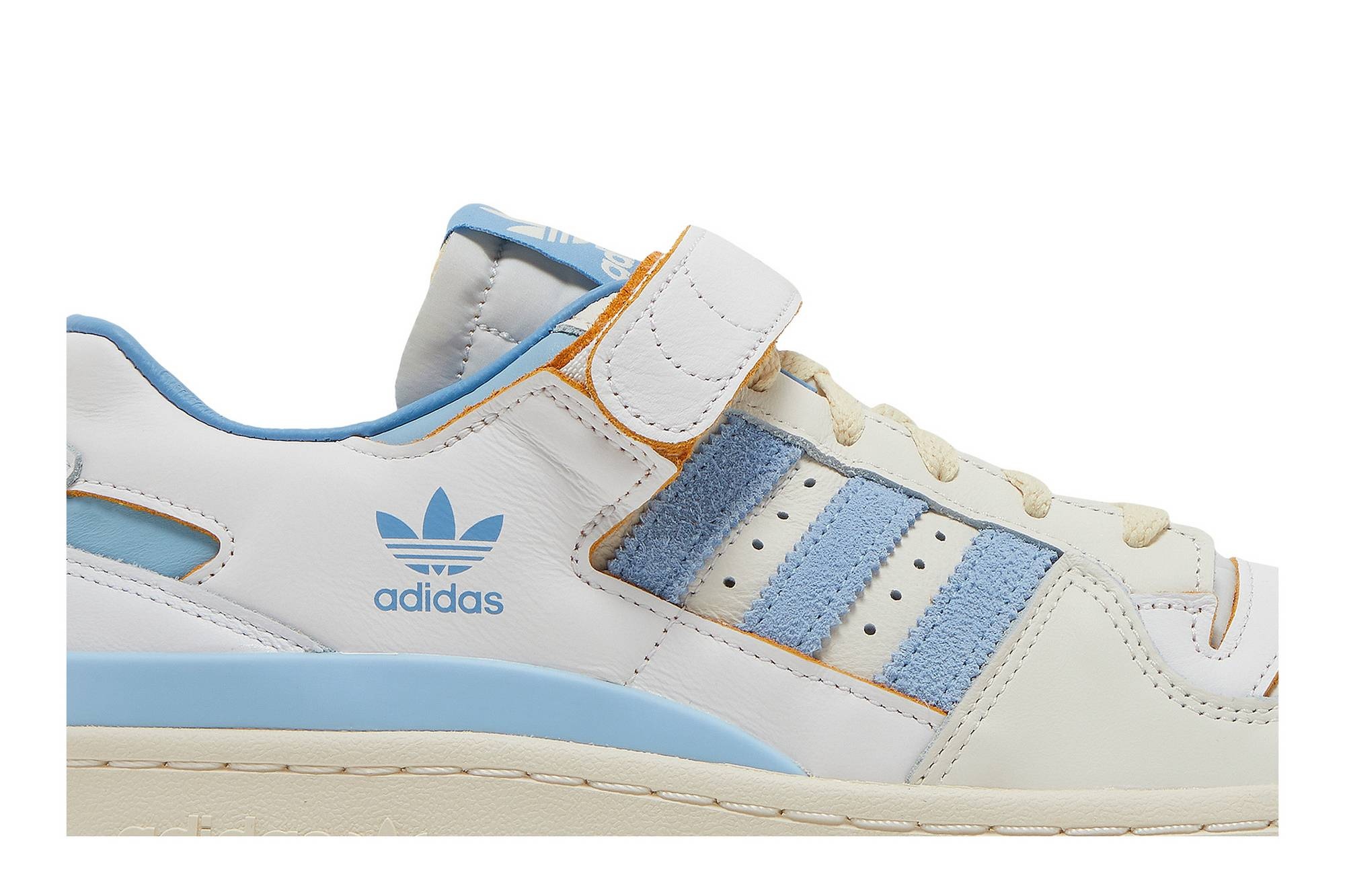 Forum 84 LG 'White Clear Sky' - 2