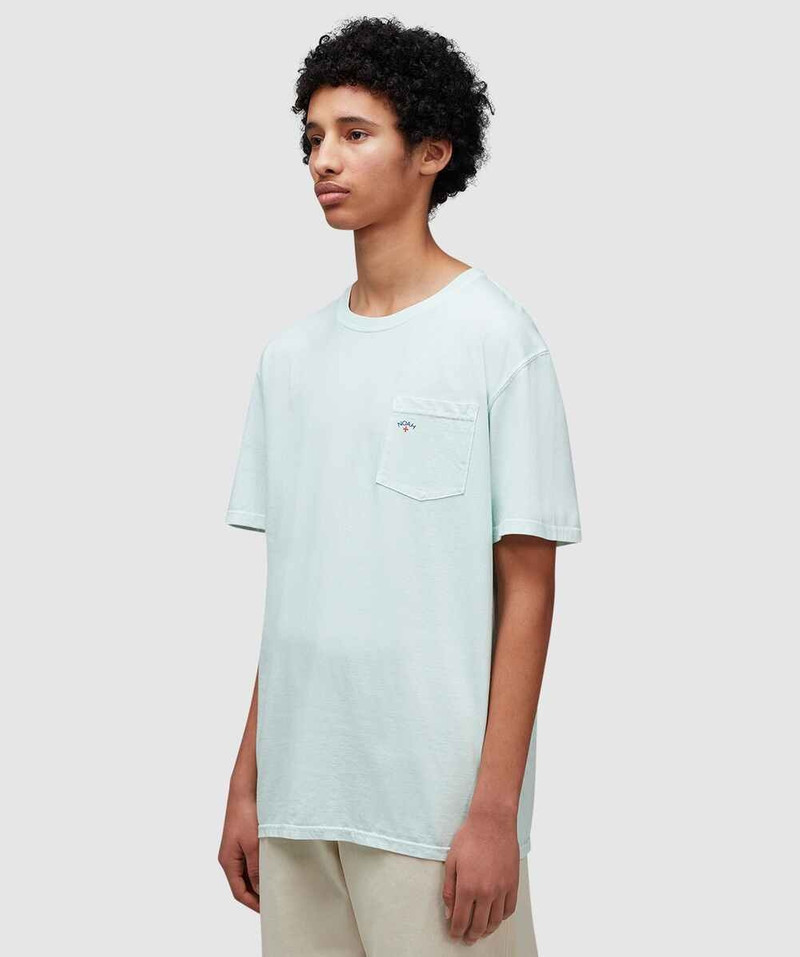 Noah Core logo pocket t-shirt outlook