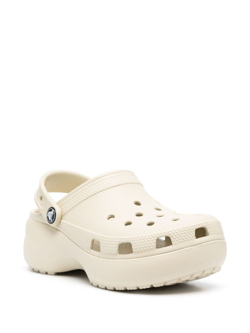 crocs logo-plaque platform clogs outlook