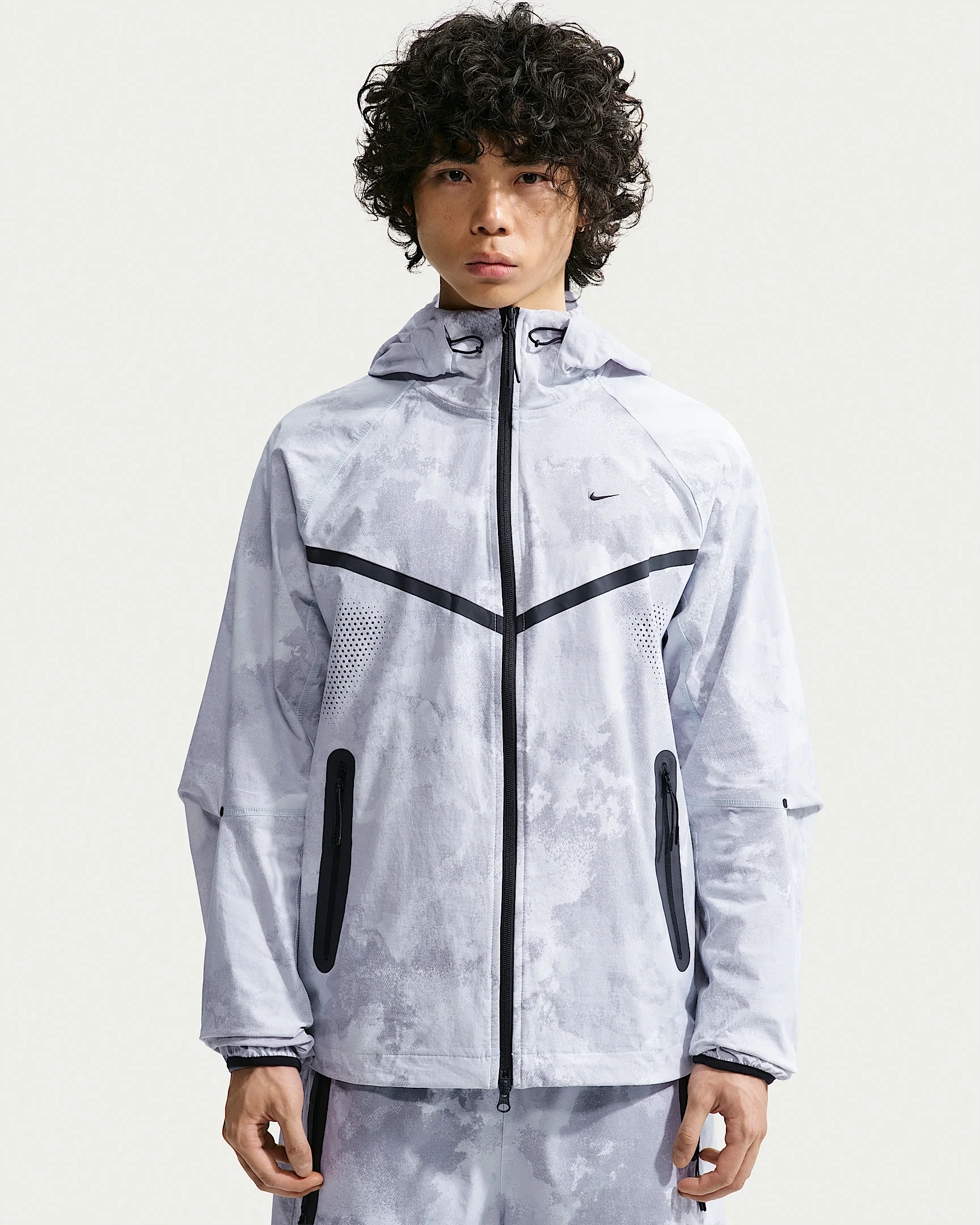 Nike Tech Windrunner Men's Dri-FIT Woven Full-Zip Jacket - 1