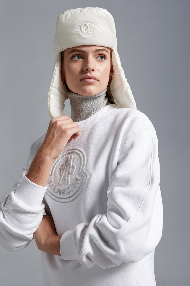 Logo Sweatshirt 7