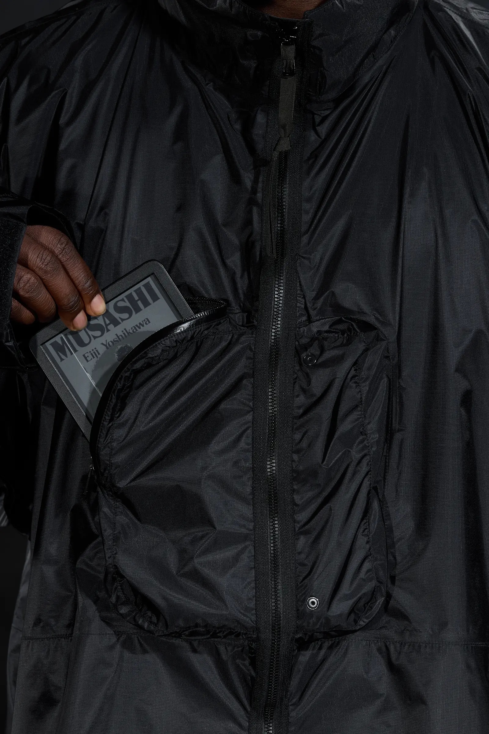 J100-WS 2L Windstopper® Jacket Black - 21