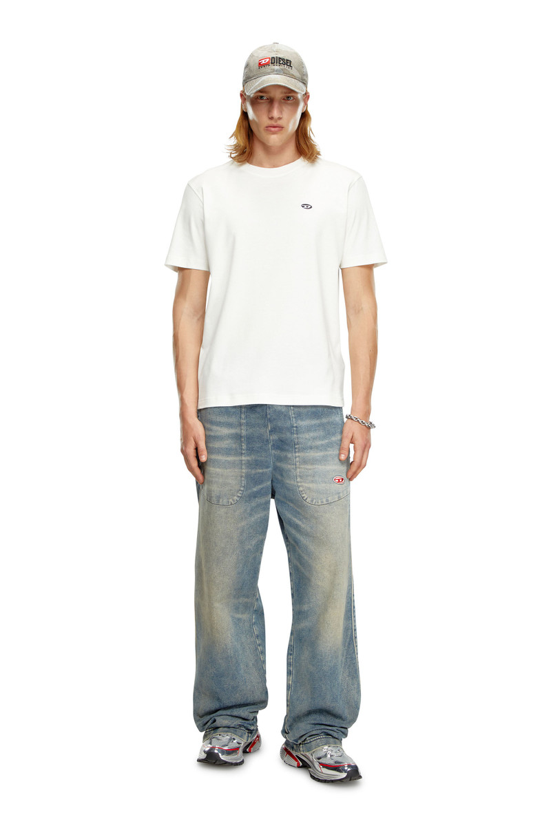 Diesel T-ADJUST-DOVAL-PJ outlook