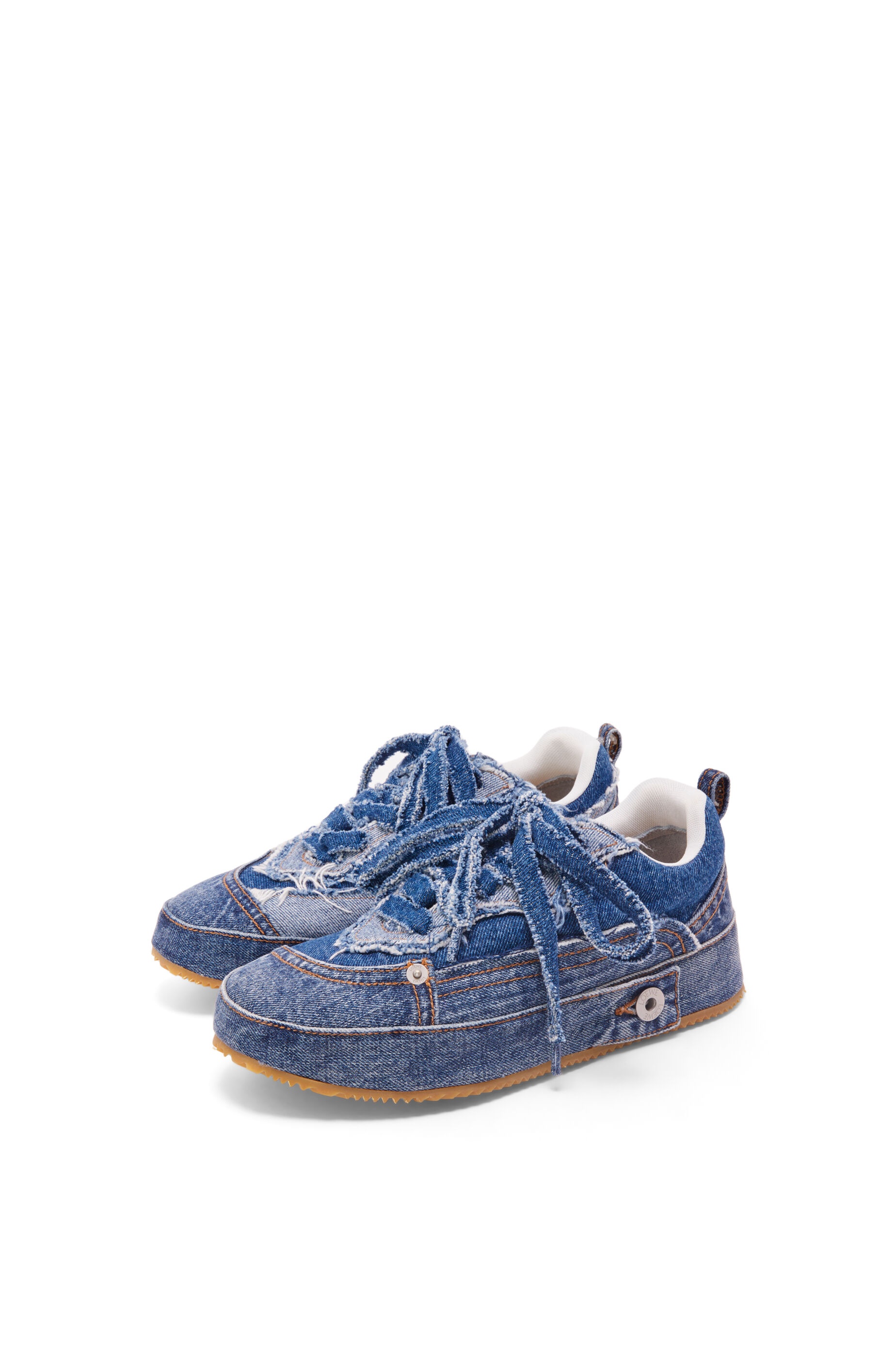 Deconstructed sneaker in denim - 2