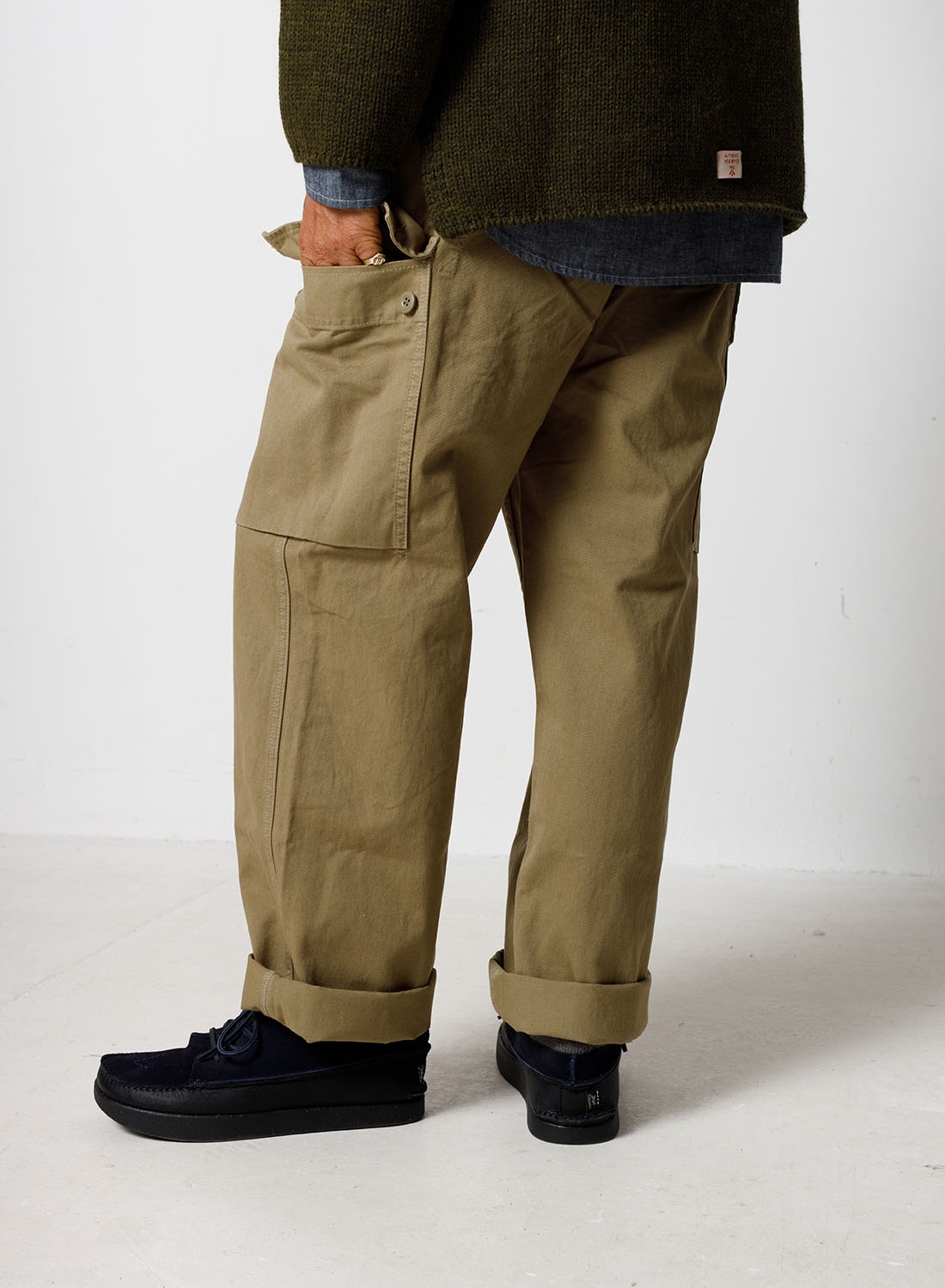 Dutch Pant Cotton Twill in Army - 5