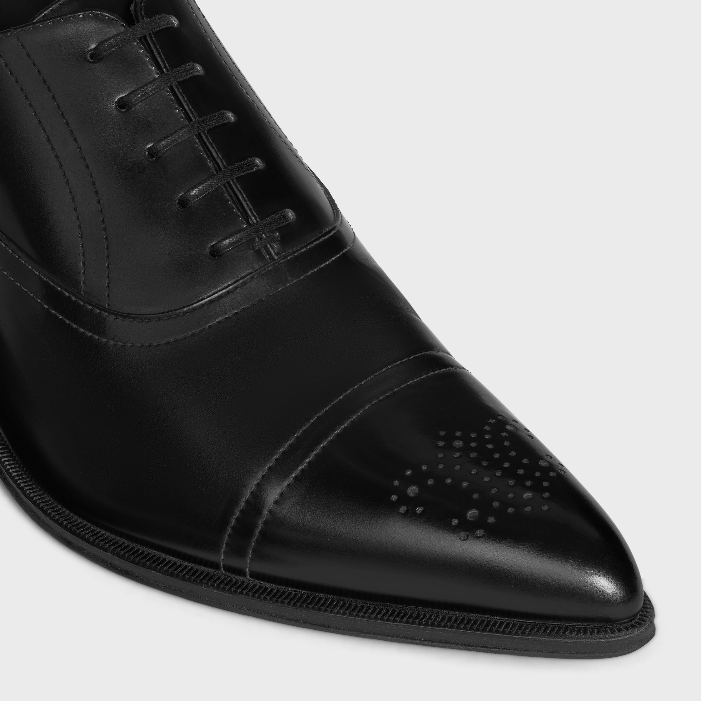 CELINE JUDE PERFORATED OXFORD IN POLISHED BULL - 4